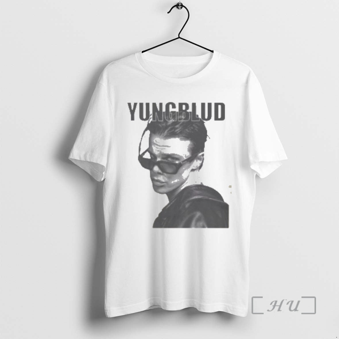 Trending Yungblud Portrait T-Shirts, Hoodie, Sweatshirt - T-Shirt, Sweatshirt, Hoodie