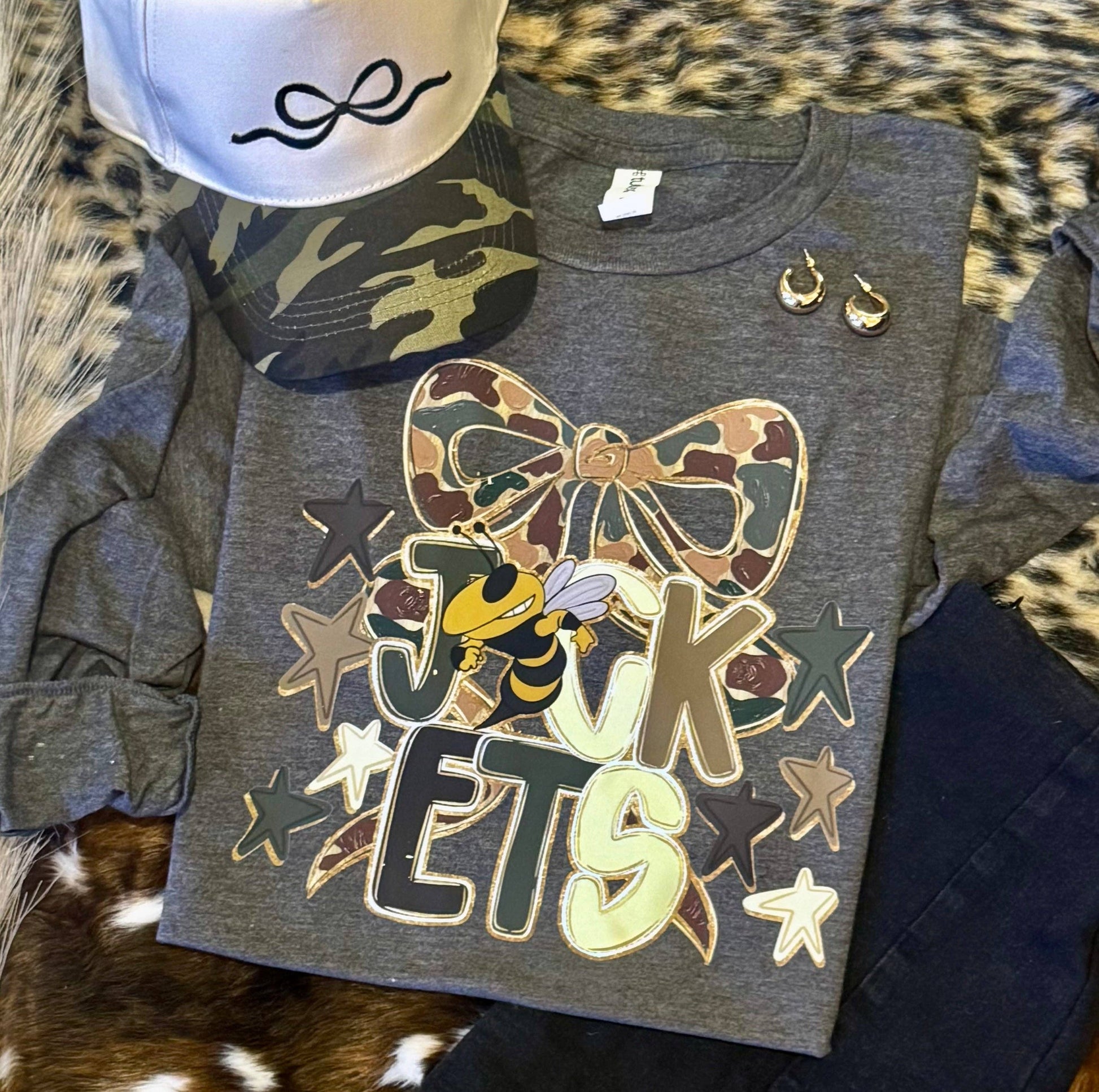 Jackets Camo Bow Tee / Long Sleeve Unisex T-shirt, Sweatshirt, Hoodie, Long Sleeve Tee - T-Shirt, Sweatshirt, Hoodie