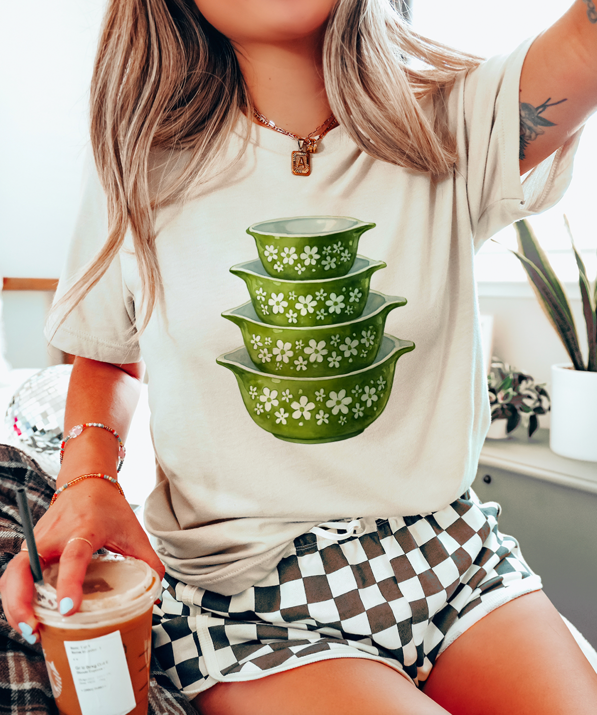 Vintage Green Bowl Stack - Tee or Sweatshirt Unisex T-shirt, Sweatshirt, Hoodie, Long Sleeve Tee - T-Shirt, Sweatshirt, Hoodie