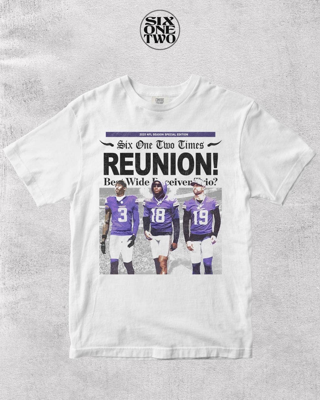 Minnesota Vikings Personalized Football Fan Gift Unisex T-shirt, Sweatshirt, Hoodie, Long Sleeve Tee - T-Shirt, Sweatshirt, Hoodie
