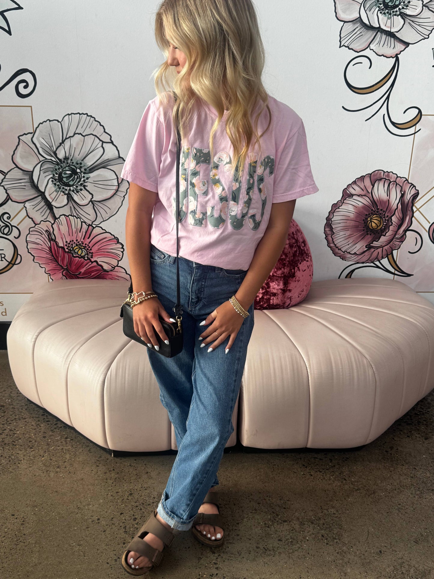 Pink Jesus Short Sleeve Unisex T-shirt, Sweatshirt, Hoodie, Long Sleeve Tee - T-Shirt, Sweatshirt, Hoodie
