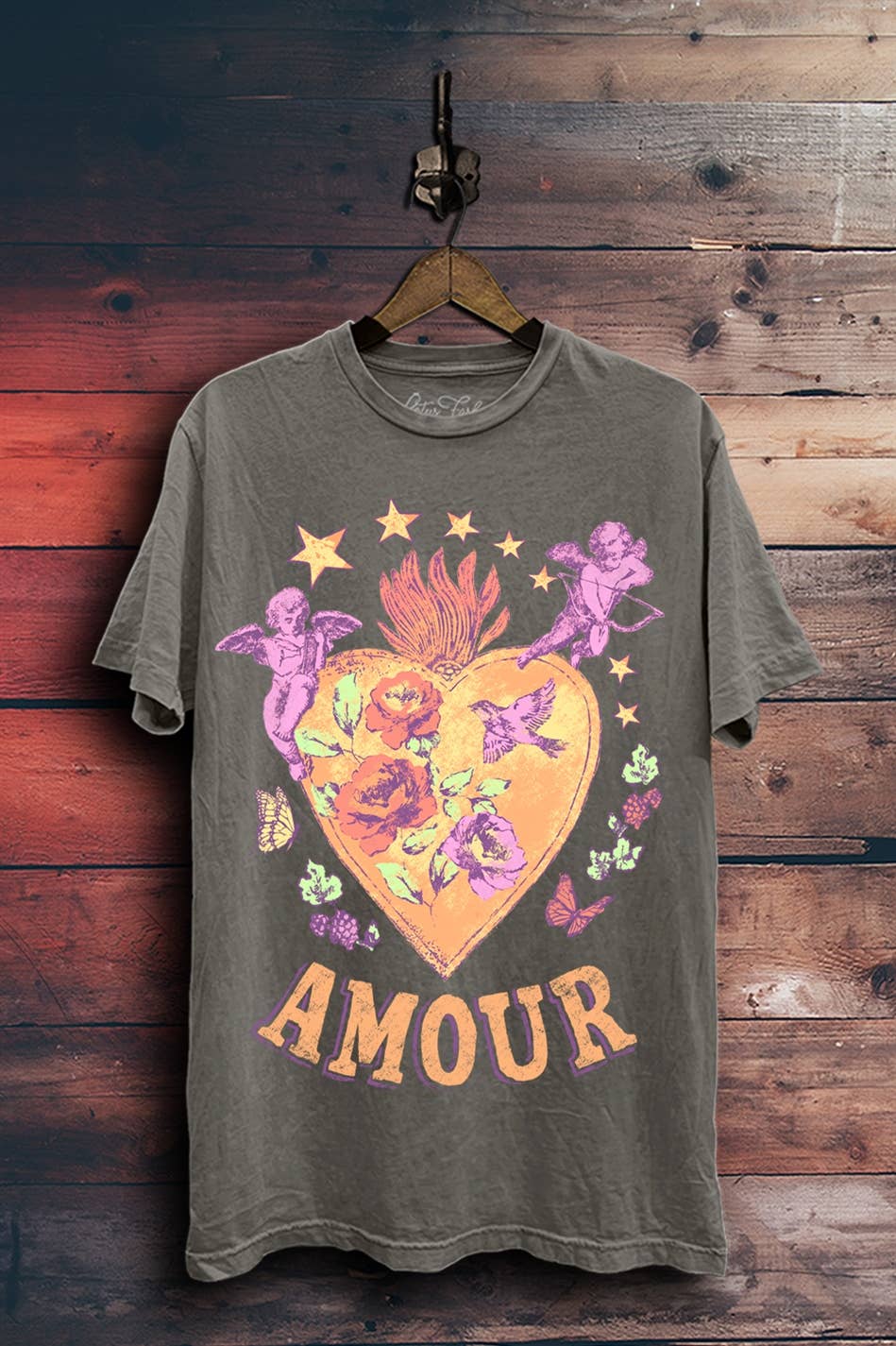 Amour Graphic Top Unisex T-shirt, Sweatshirt, Hoodie, Long Sleeve Tee - T-Shirt, Sweatshirt, Hoodie
