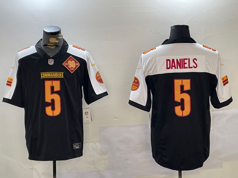 Men's Washington Commanders Jayden Daniels Black Alternate Vapor Limited Jersey football jersey product view 1