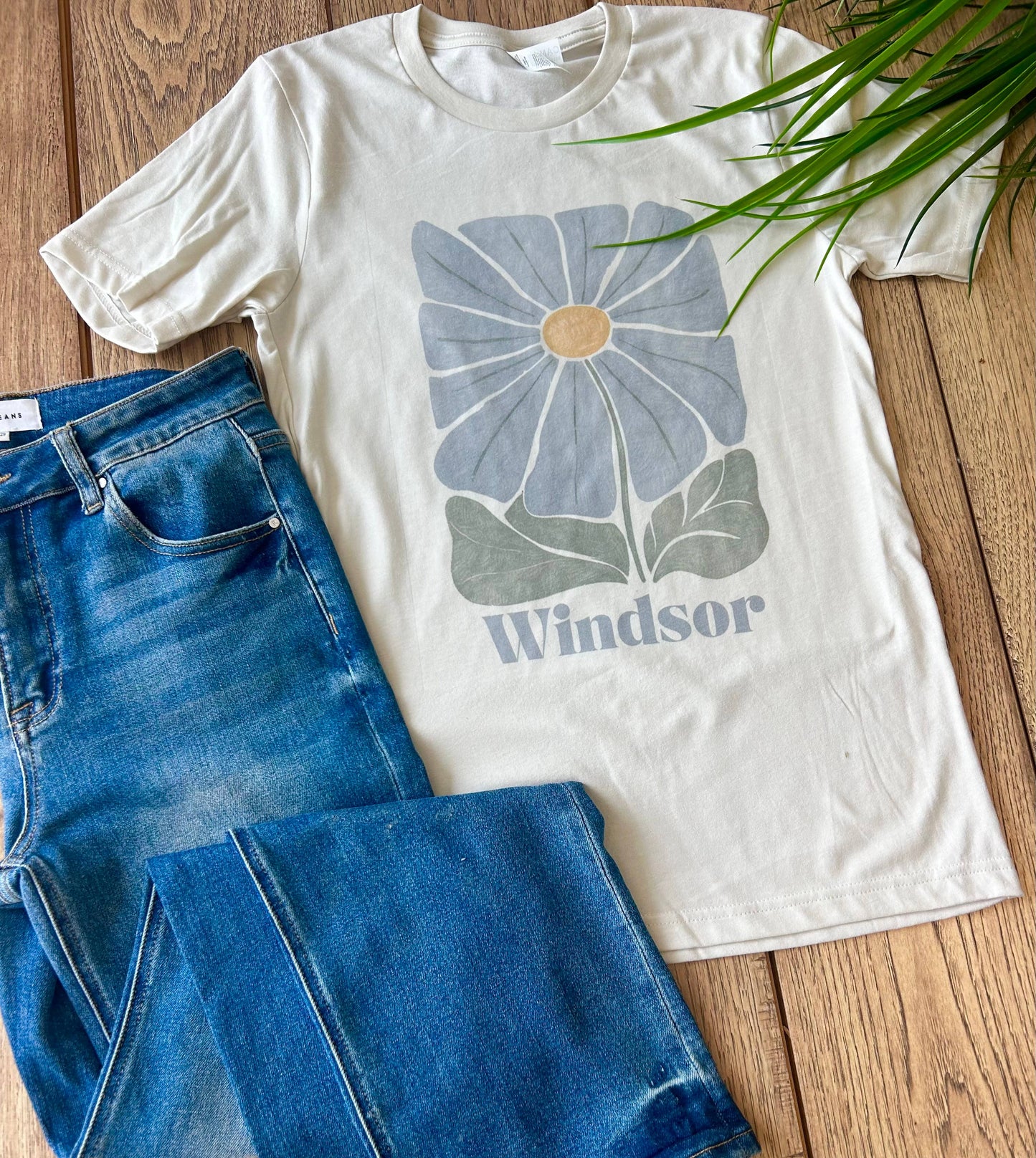 Custom City Flower Graphic Tee Unisex T-shirt, Sweatshirt, Hoodie, Long Sleeve Tee - T-Shirt, Sweatshirt, Hoodie