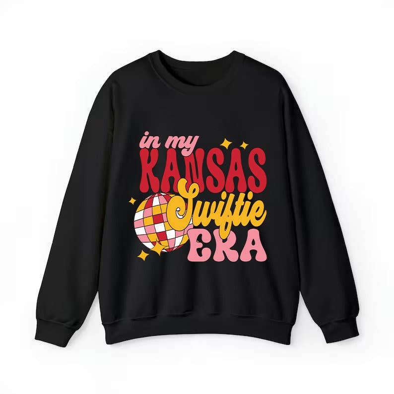 Chiefs Era Retro Sweatshirt For Football Fans Unisex T-shirt, Sweatshirt, Hoodie, Long Sleeve Tee - T-Shirt, Sweatshirt, Hoodie