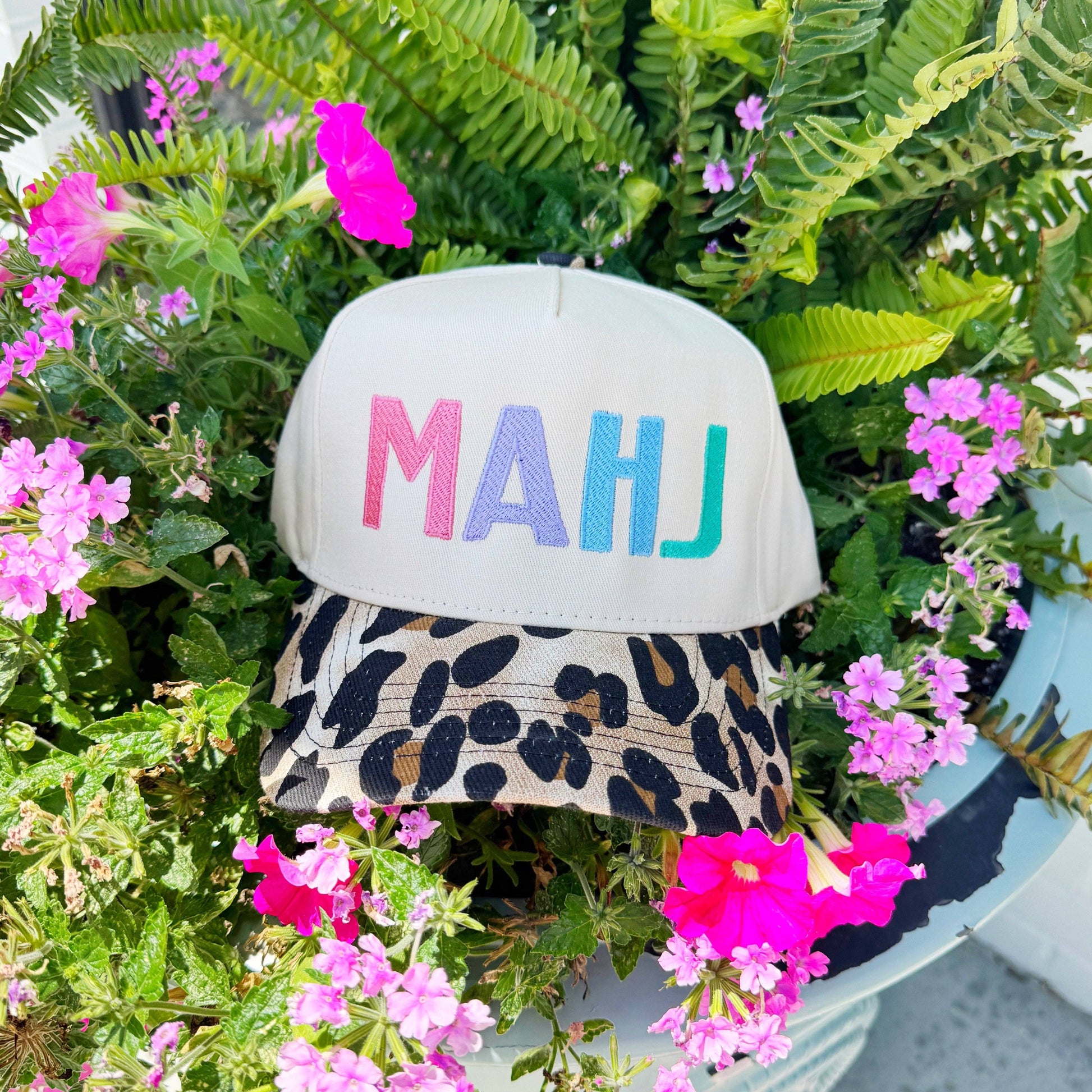 Mahj Leopard Hat Unisex T-shirt, Sweatshirt, Hoodie, Long Sleeve Tee - T-Shirt, Sweatshirt, Hoodie