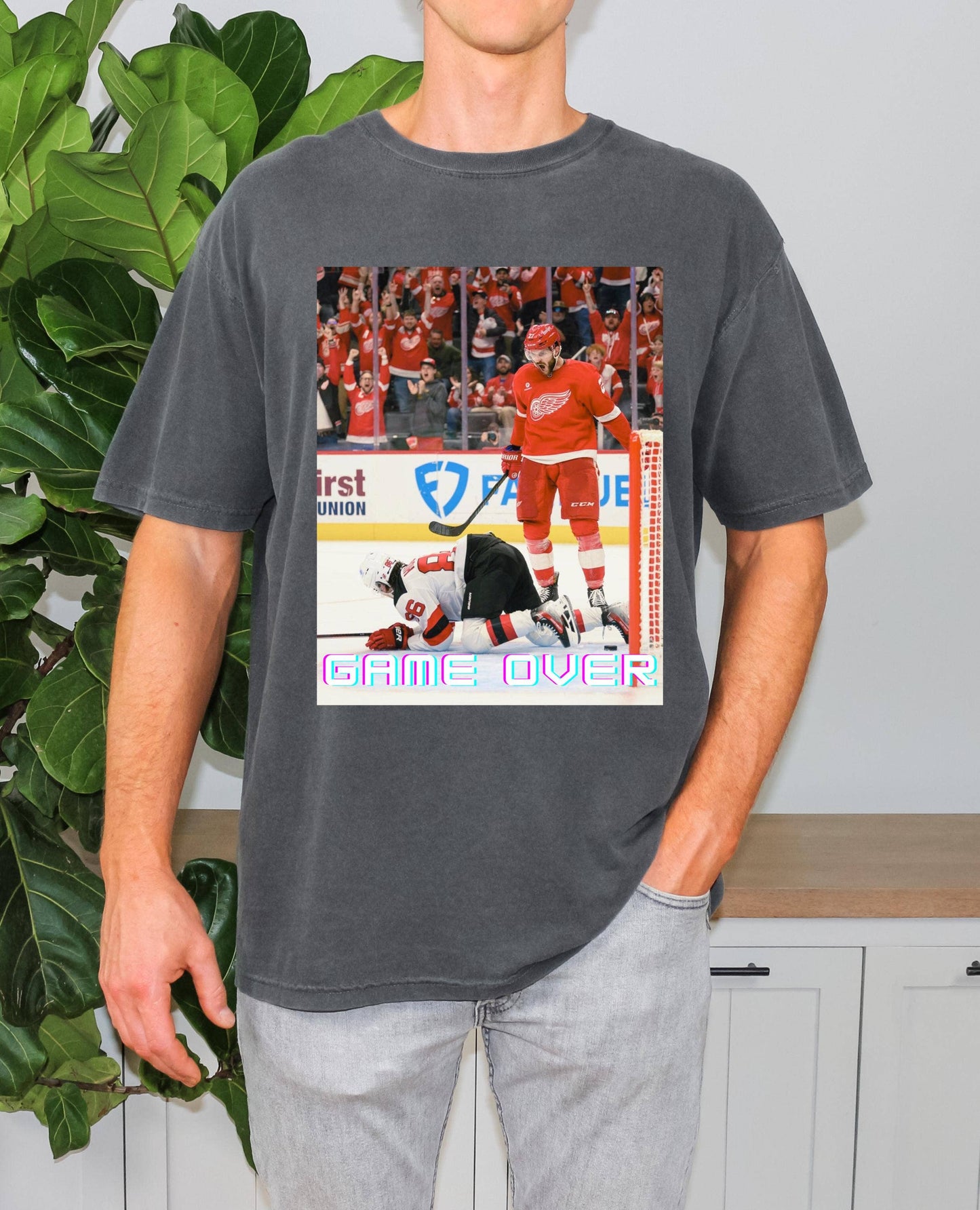 Detroit Red Wings Michael Rasmussen Hockey Fan Tee Shirt Unisex T-shirt, Sweatshirt, Hoodie, Long Sleeve Tee - T-Shirt, Sweatshirt, Hoodie