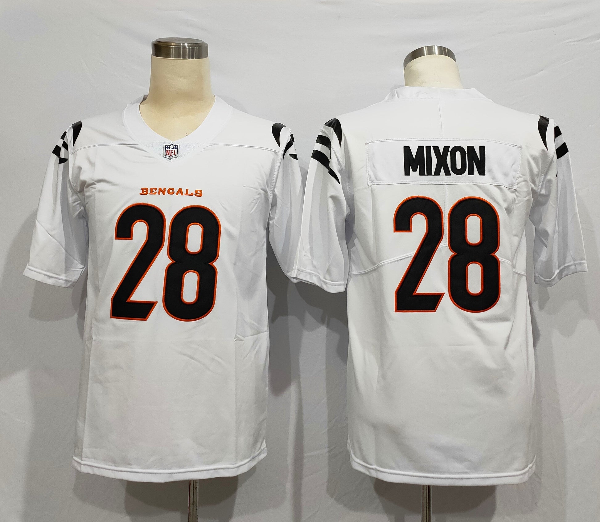 Men's Cincinnati Bengals Joe Mixon White Game Jersey football jersey product view 1