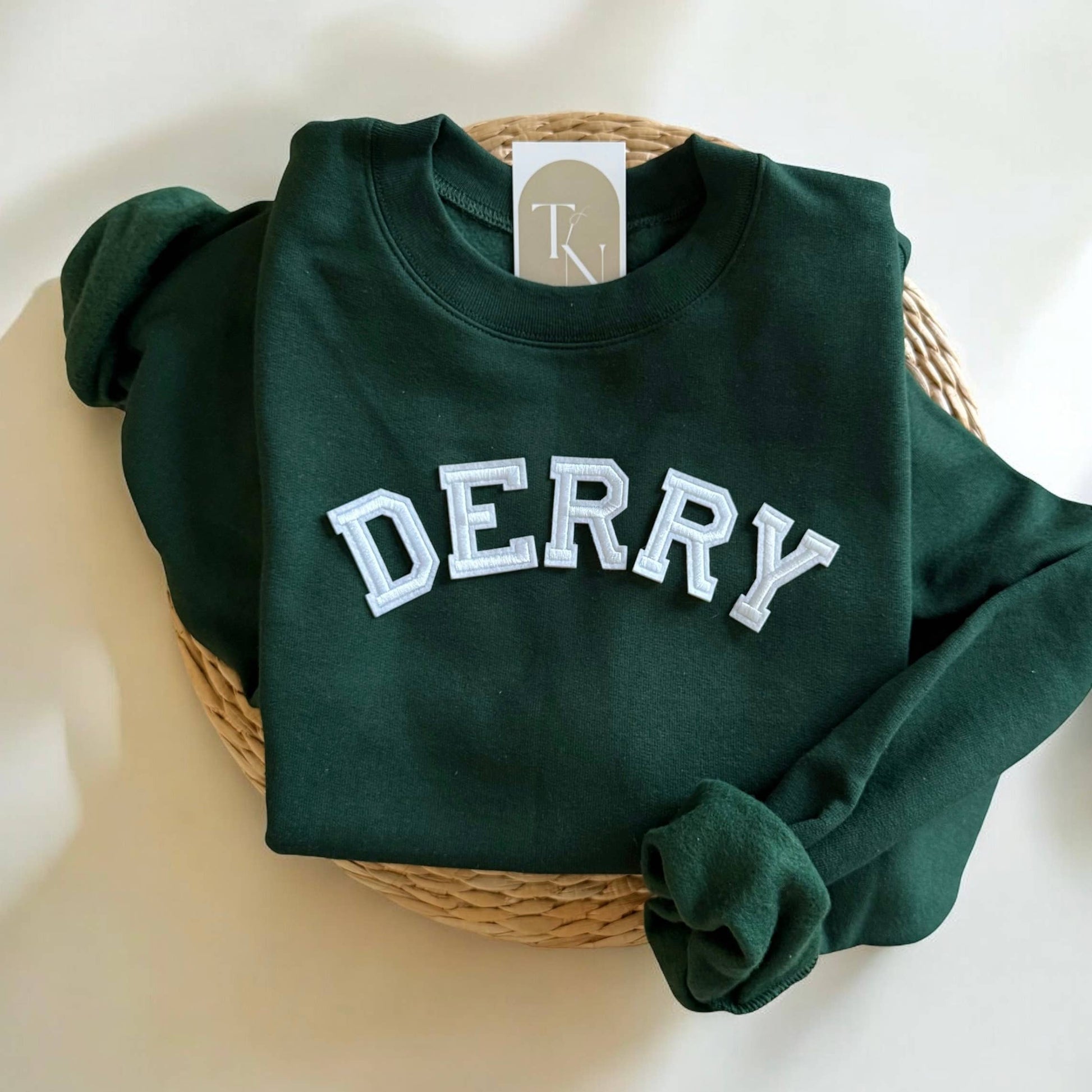 Derry Sweatshirt, Irish Gifts Unisex T-shirt, Sweatshirt, Hoodie, Long Sleeve Tee - T-Shirt, Sweatshirt, Hoodie