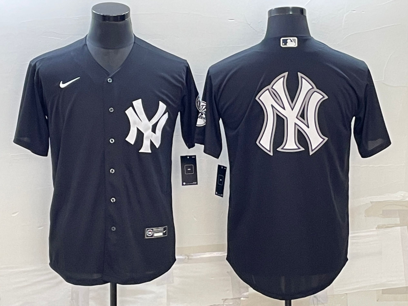 Men's New York Yankees1 Black Replica Player Jersey baseball jersey product view 1