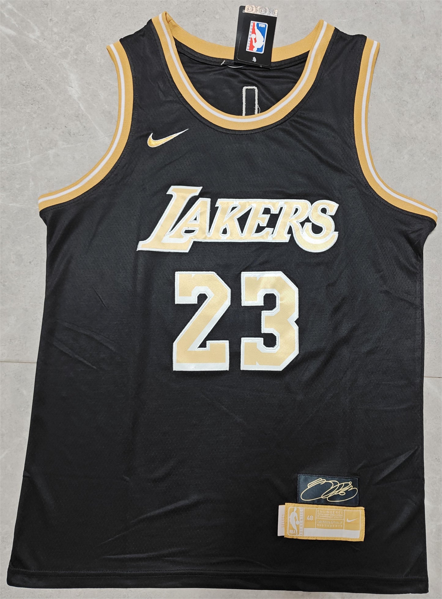 24 Lakers #23 James black and gold jersey basketball jersey product view 3