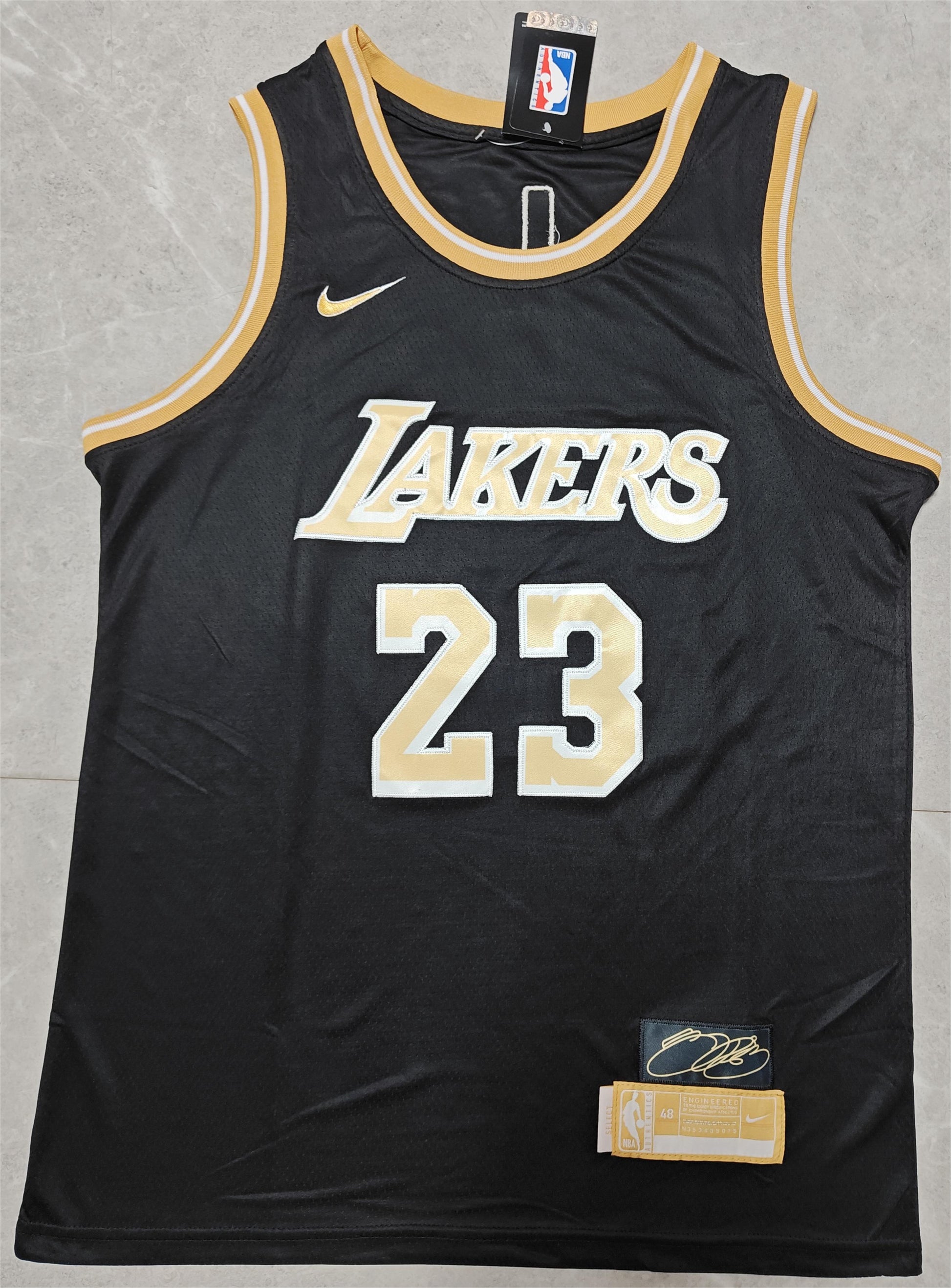 24 Lakers #23 James black and gold jersey basketball jersey product view 3
