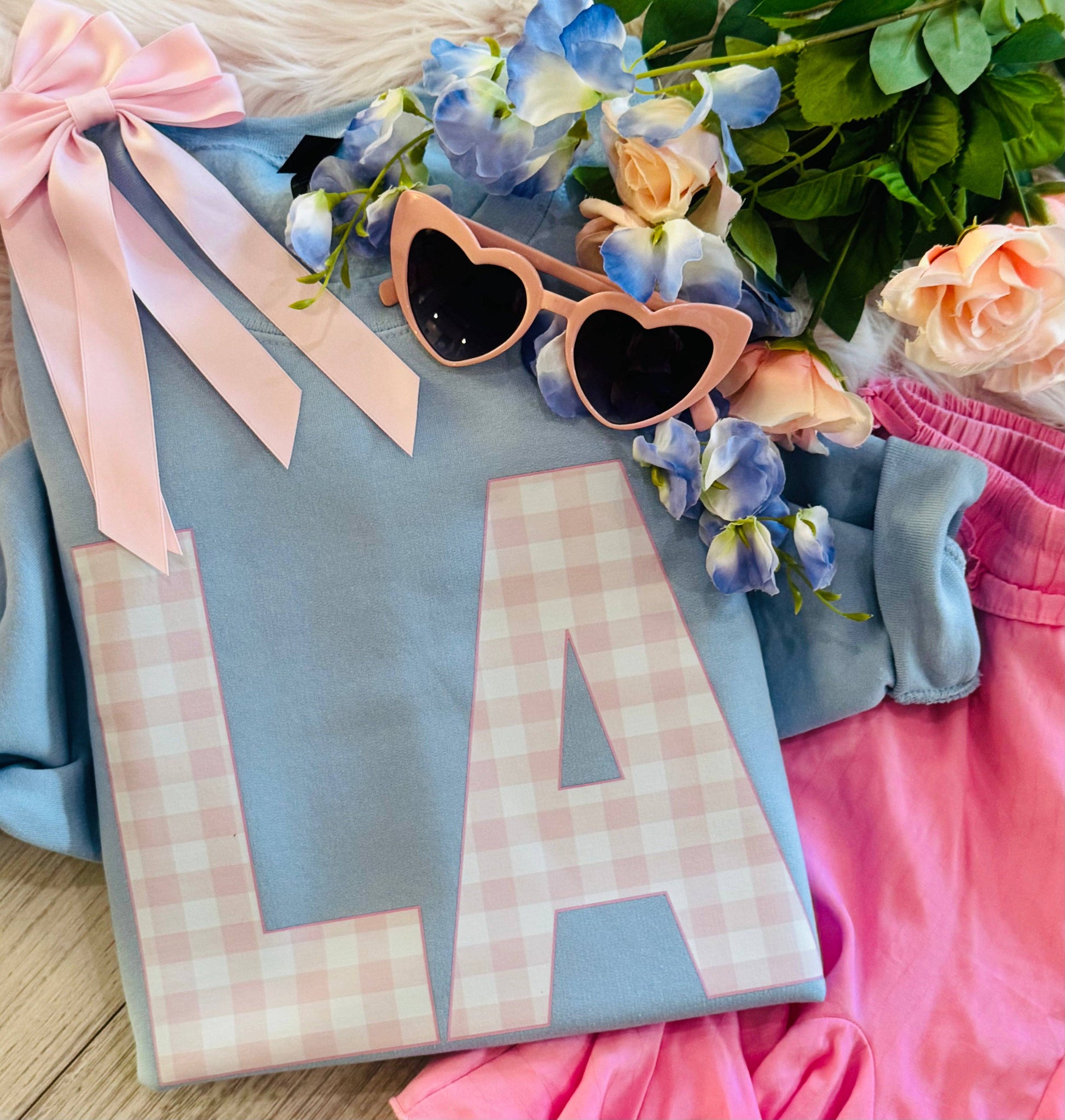 La Pink Gingham State Sweatshirt/Tee Unisex T-shirt, Sweatshirt, Hoodie, Long Sleeve Tee - T-Shirt, Sweatshirt, Hoodie