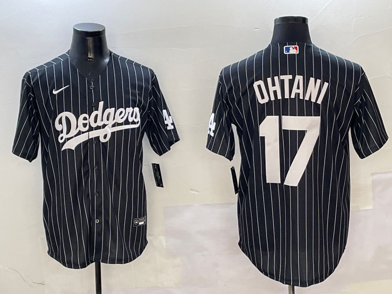 Men's Los Angeles Dodgers Shohei Ohtani Black Alternate Limited Player Jersey baseball jersey product view 1