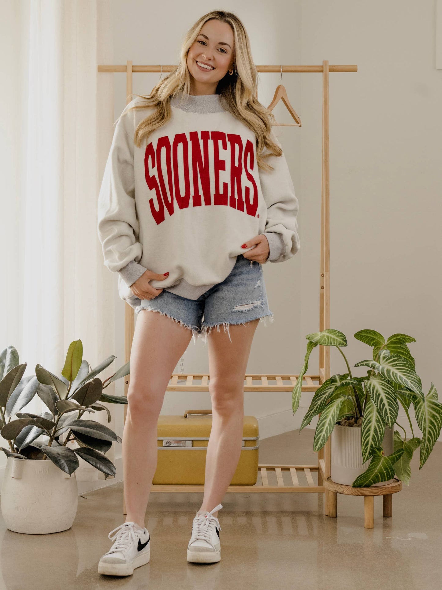 Ou Sooners Tall Boy Gray Reversible Mock Neck Sweatshirt Unisex T-shirt, Sweatshirt, Hoodie, Long Sleeve Tee - T-Shirt, Sweatshirt, Hoodie