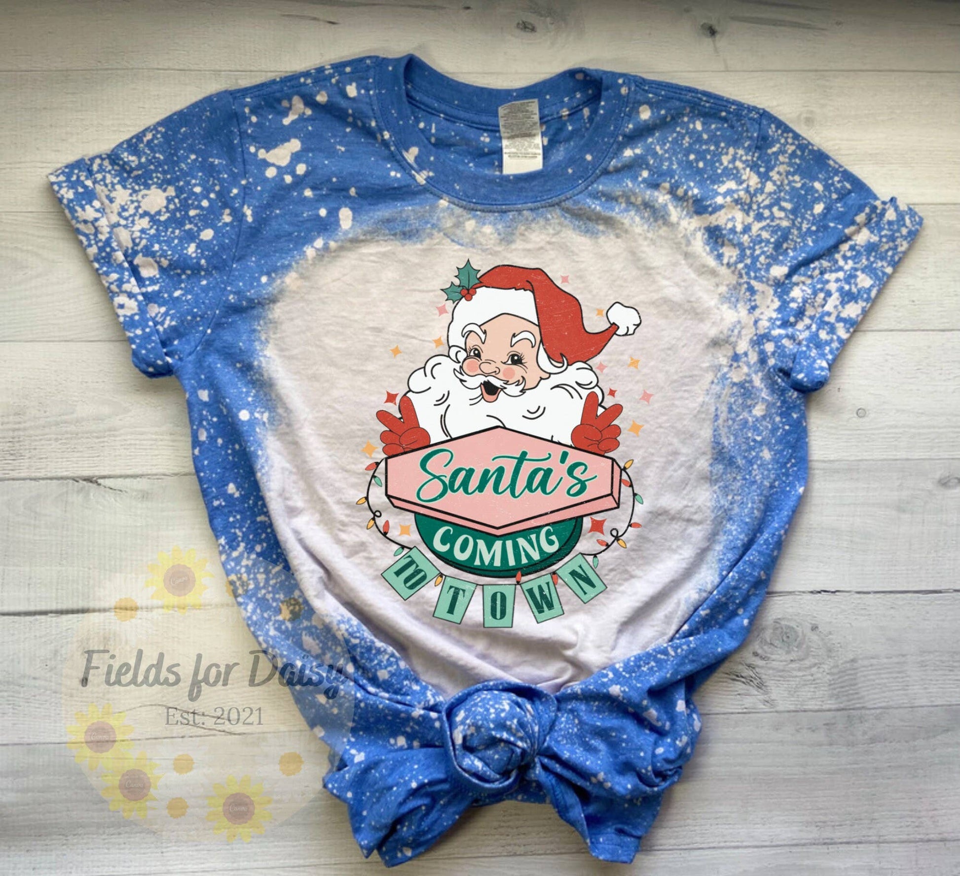 Santa's Coming To Town Bleached T-Shirt - Vintage Christmas Unisex T-shirt, Sweatshirt, Hoodie, Long Sleeve Tee - T-Shirt, Sweatshirt, Hoodie