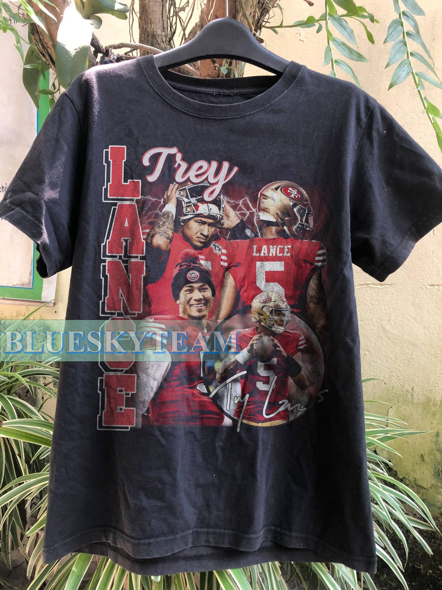 Vintage 90s Trey Lance Graphic T-Shirt Retro Football Gift T Unisex T-shirt, Sweatshirt, Hoodie, Long Sleeve Tee - T-Shirt, Sweatshirt, Hoodie