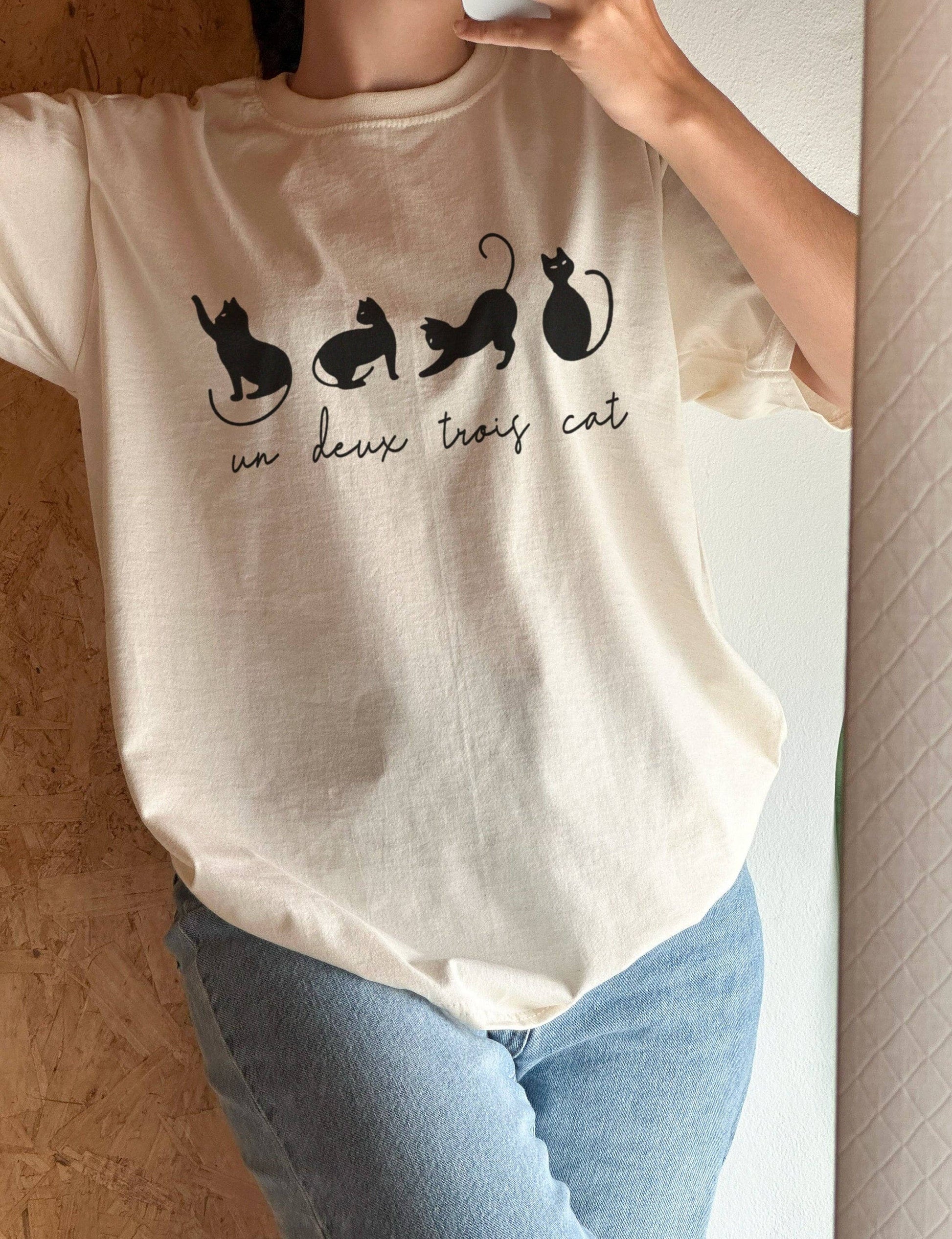 Un Deux Trois Cat T-Shirt - Perfect Gift For Cat Lovers Unisex T-shirt, Sweatshirt, Hoodie, Long Sleeve Tee - T-Shirt, Sweatshirt, Hoodie