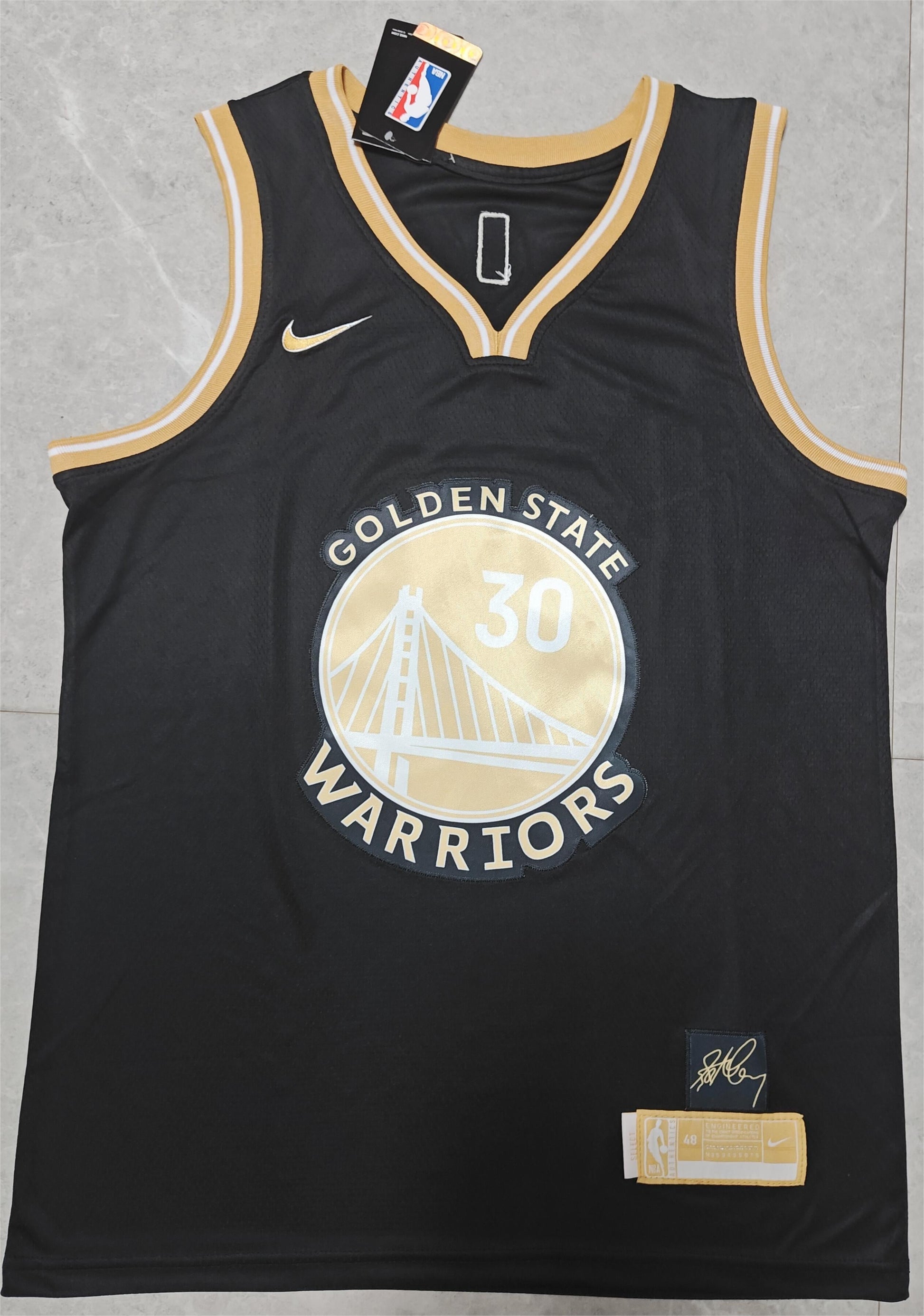 24 Warriors #30 Curry black and gold jersey basketball jersey product view 2