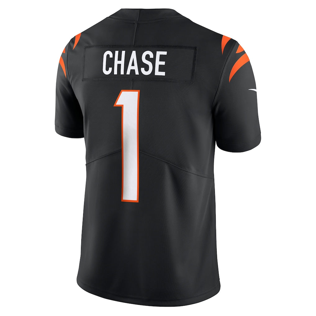 C.Bengals #1 Ja'Marr Chase Black Vapor Untouchable Limited Jersey football jersey product view 1