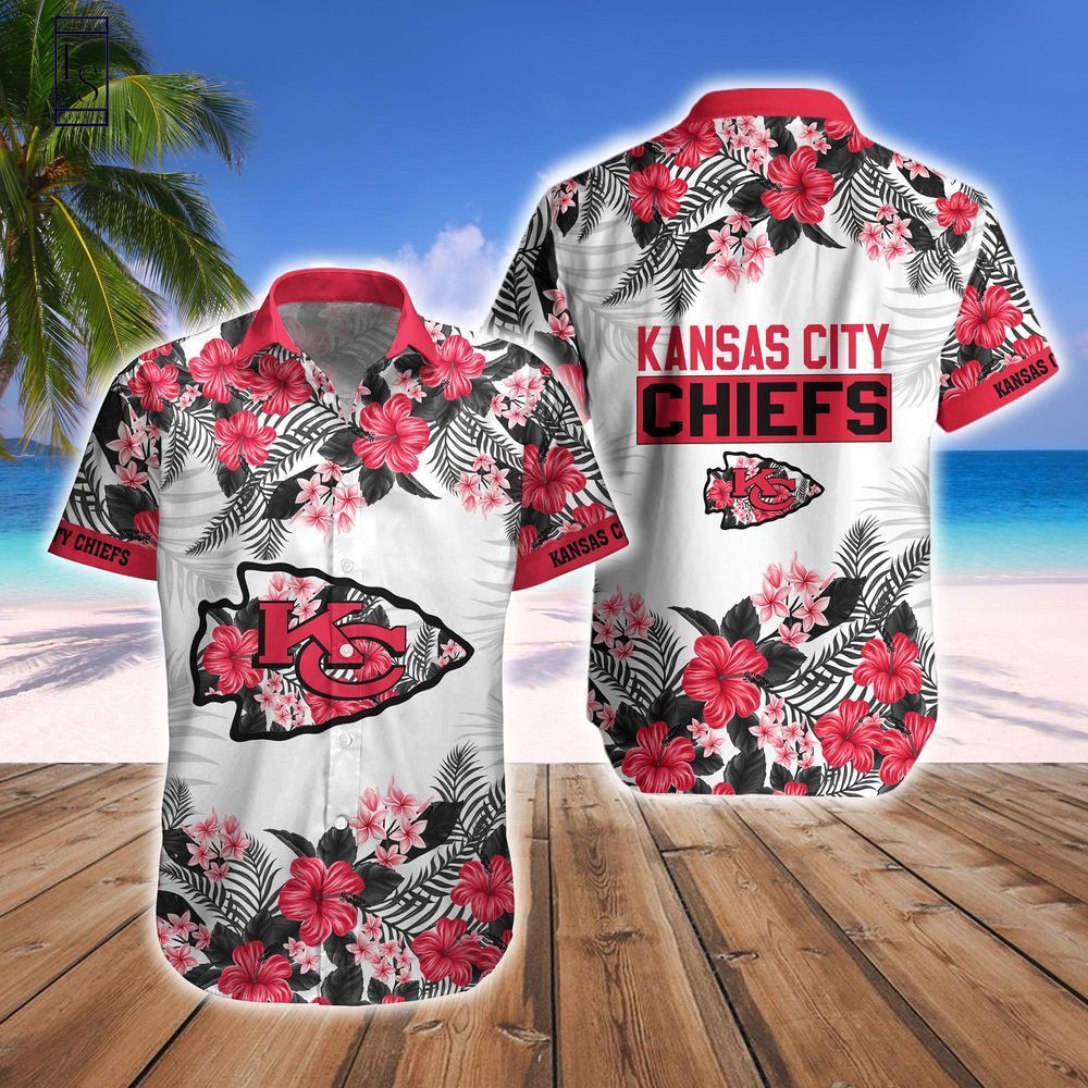 Kansas City Chiefs Tropical Style Hawaiian Shirt Short Combo Set Unisex T-shirt, Sweatshirt, Hoodie, Long Sleeve Tee - T-Shirt, Sweatshirt, Hoodie