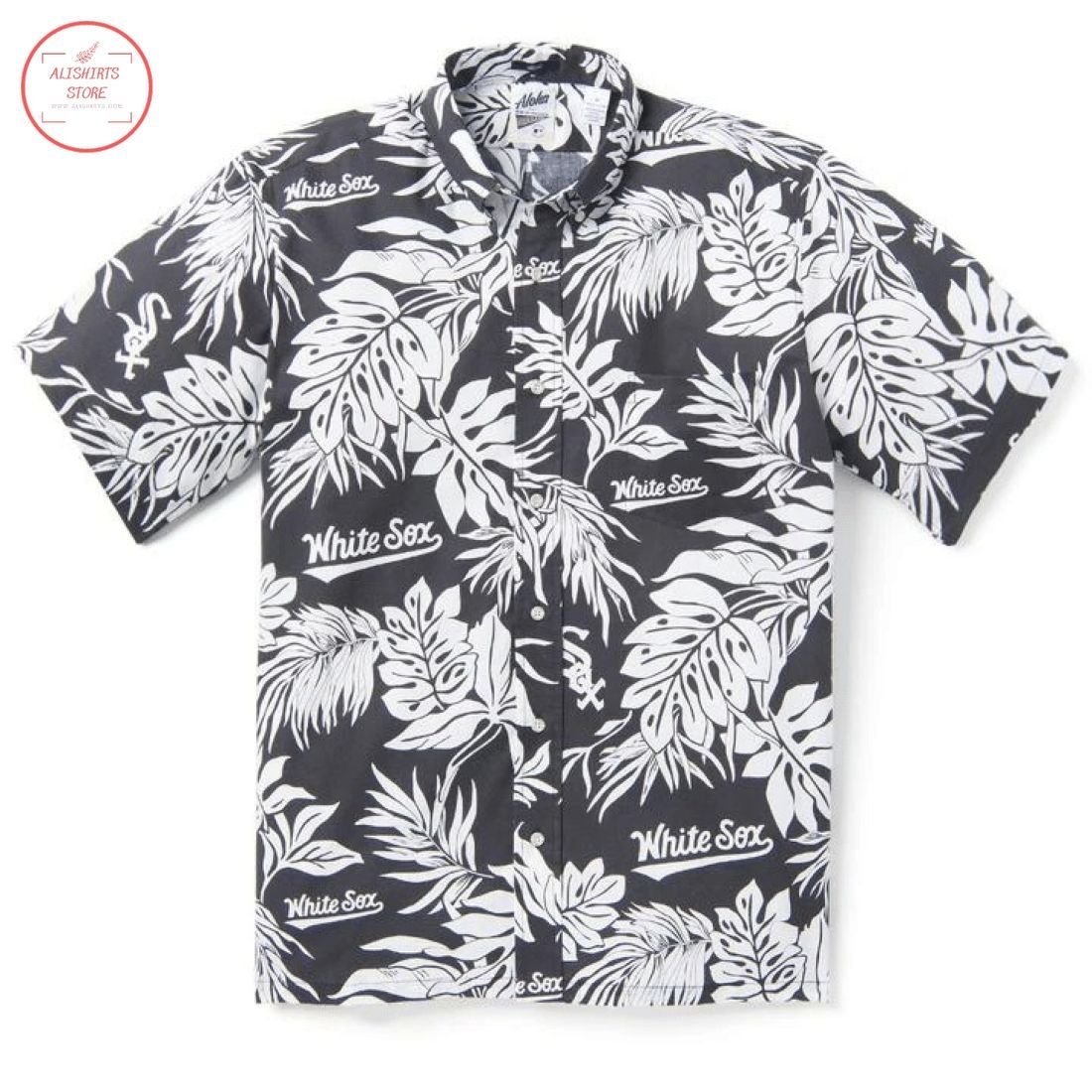 Reyn Spooner Showcases Chicago White Sox on Hawaiian Shirt Unisex T-shirt, Sweatshirt, Hoodie, Long Sleeve Tee - T-Shirt, Sweatshirt, Hoodie