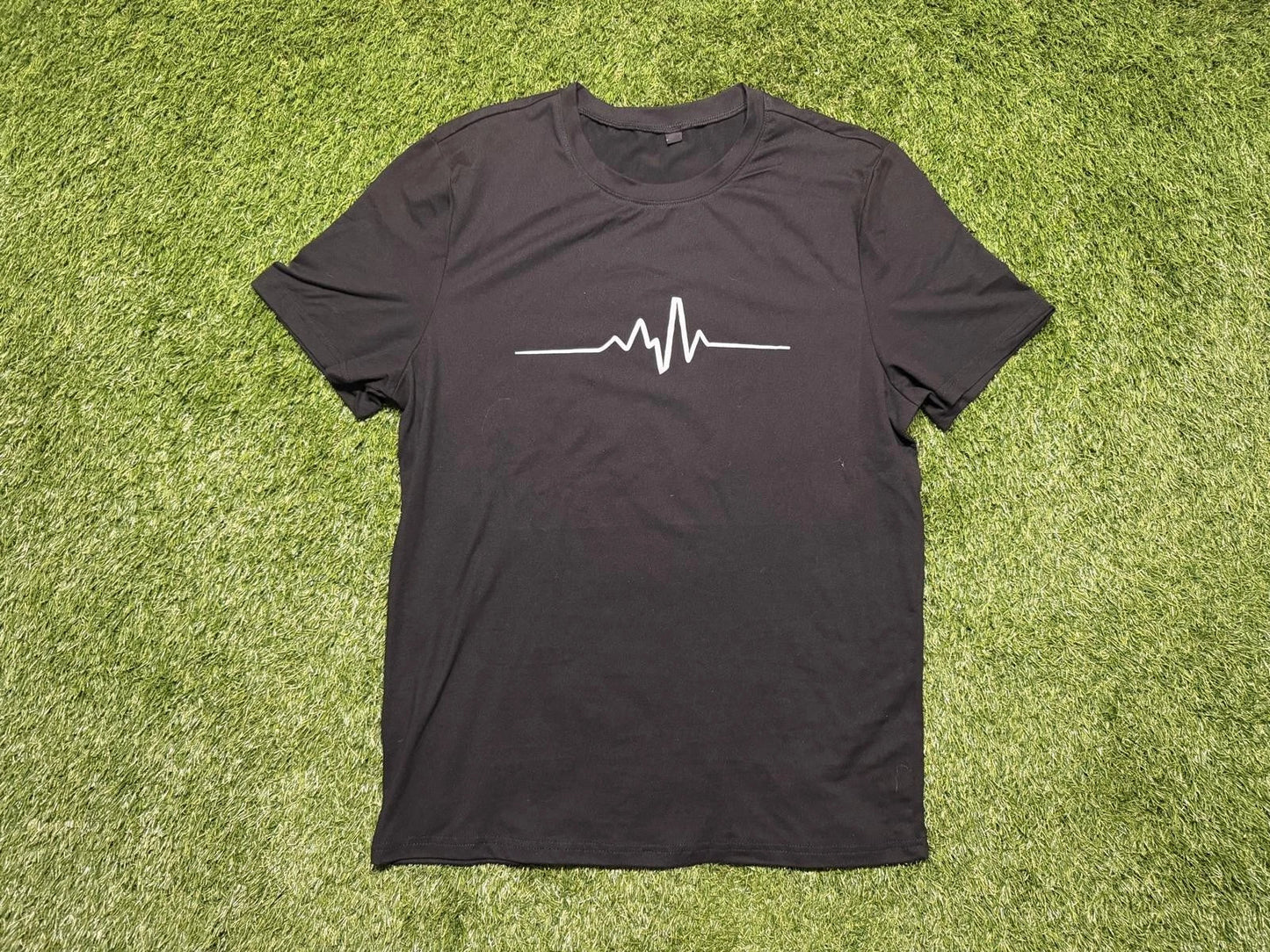 Minimalist Heartbeat Line Graphic T-Shirt Mens Small Black Crew Neck Tee Unisex T-shirt, Sweatshirt, Hoodie, Long Sleeve Tee - T-Shirt, Sweatshirt, Hoodie