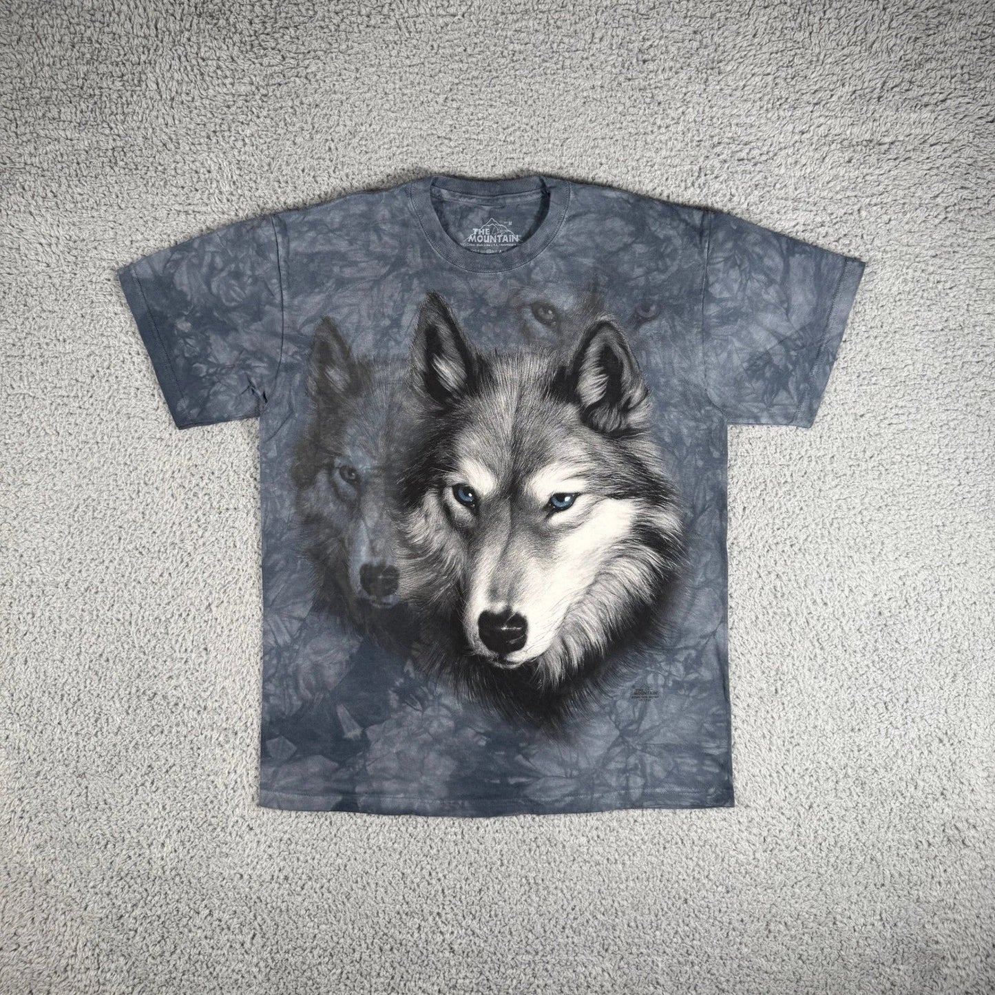 Vintage Y2K 2002 The Mountain Wolf Graphic T-Shirt Mens Medium Tie Dye Nature Unisex T-shirt, Sweatshirt, Hoodie, Long Sleeve Tee - T-Shirt, Sweatshirt, Hoodie
