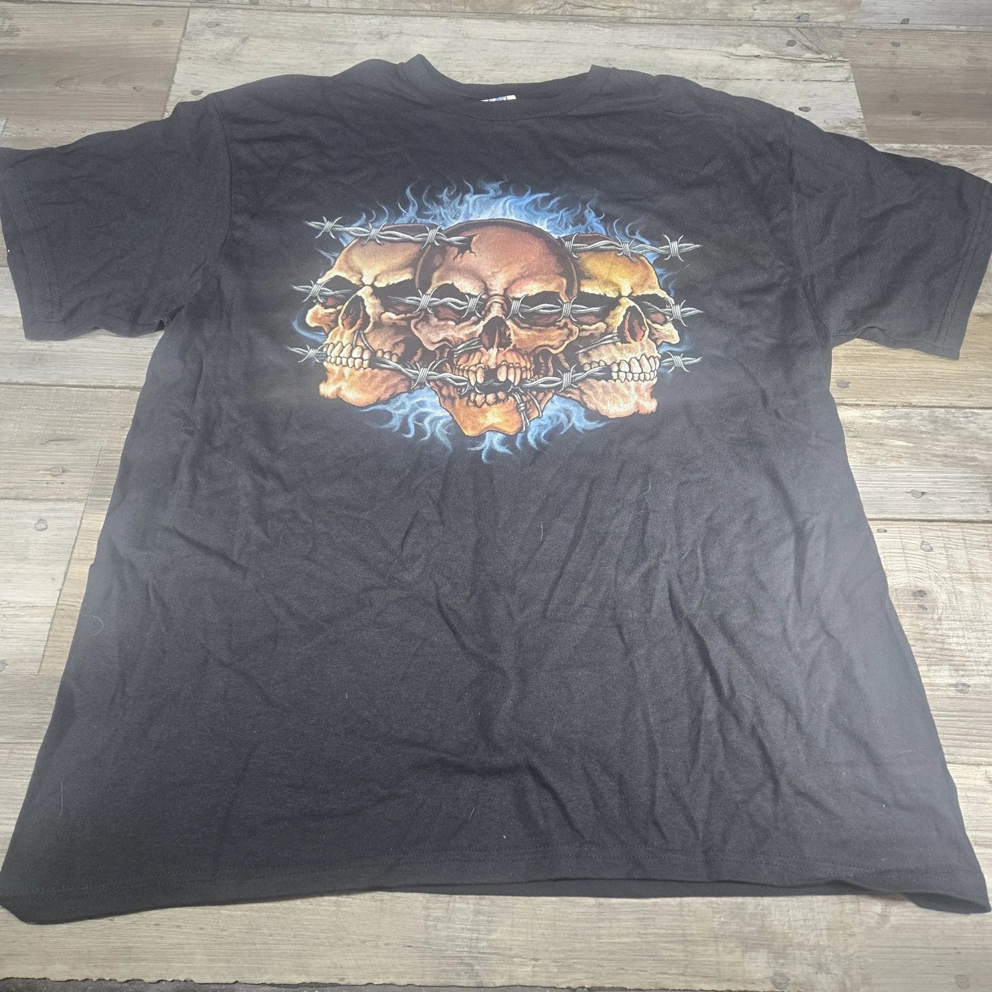 Vintage Y2K Skull Barb Wire T Shirt XL Delta Unisex T-shirt, Sweatshirt, Hoodie, Long Sleeve Tee - T-Shirt, Sweatshirt, Hoodie