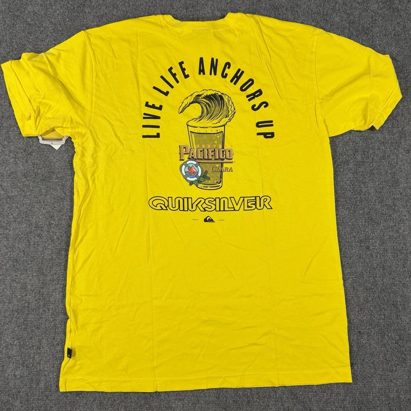 Quiksilver x Pacifico Cerveza Beer T Shirt Mens XL Yellow Limited Rare NEW Unisex T-shirt, Sweatshirt, Hoodie, Long Sleeve Tee - T-Shirt, Sweatshirt, Hoodie