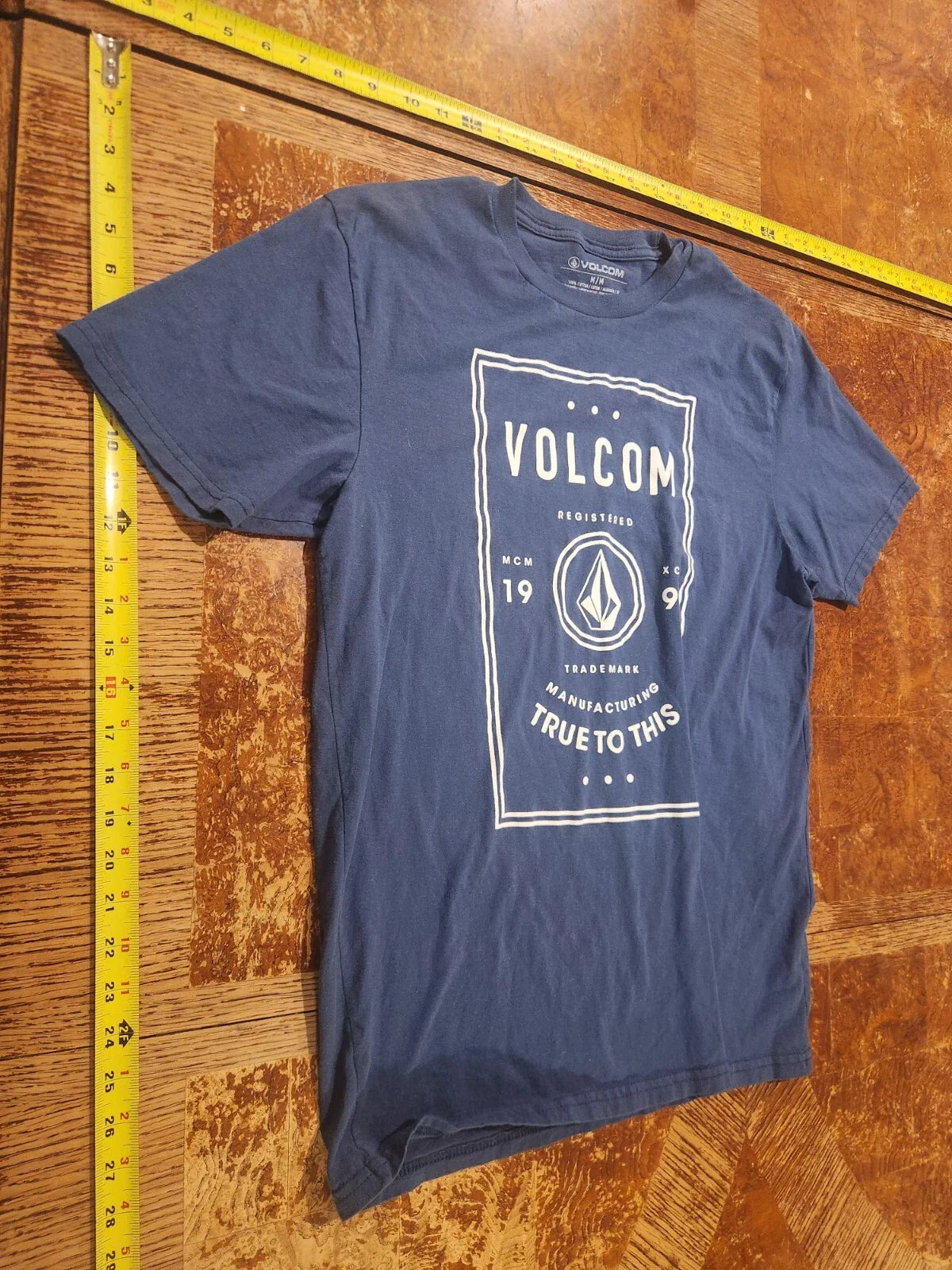 Volcom modern fit blue t-shirt men's sz Medium #S21 Unisex T-shirt, Sweatshirt, Hoodie, Long Sleeve Tee - T-Shirt, Sweatshirt, Hoodie