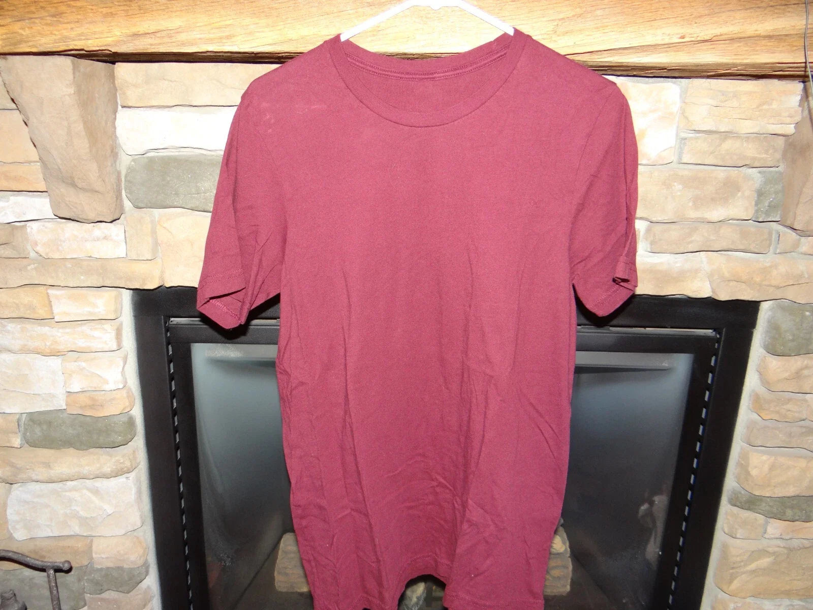 Maroon crew neck T-Shirt SZ M Unisex T-shirt, Sweatshirt, Hoodie, Long Sleeve Tee - T-Shirt, Sweatshirt, Hoodie