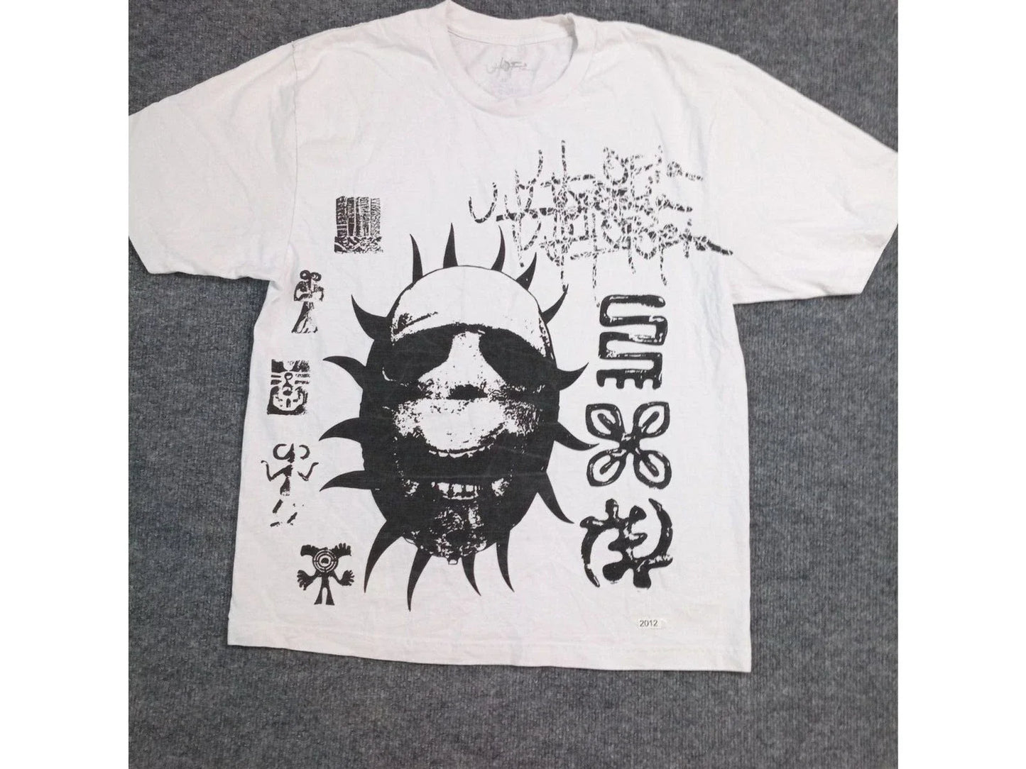 Y2K Chot Graphic T Shirt Men XL White Abstract Face Streetwear Grunge Tee Unisex T-shirt, Sweatshirt, Hoodie, Long Sleeve Tee - T-Shirt, Sweatshirt, Hoodie