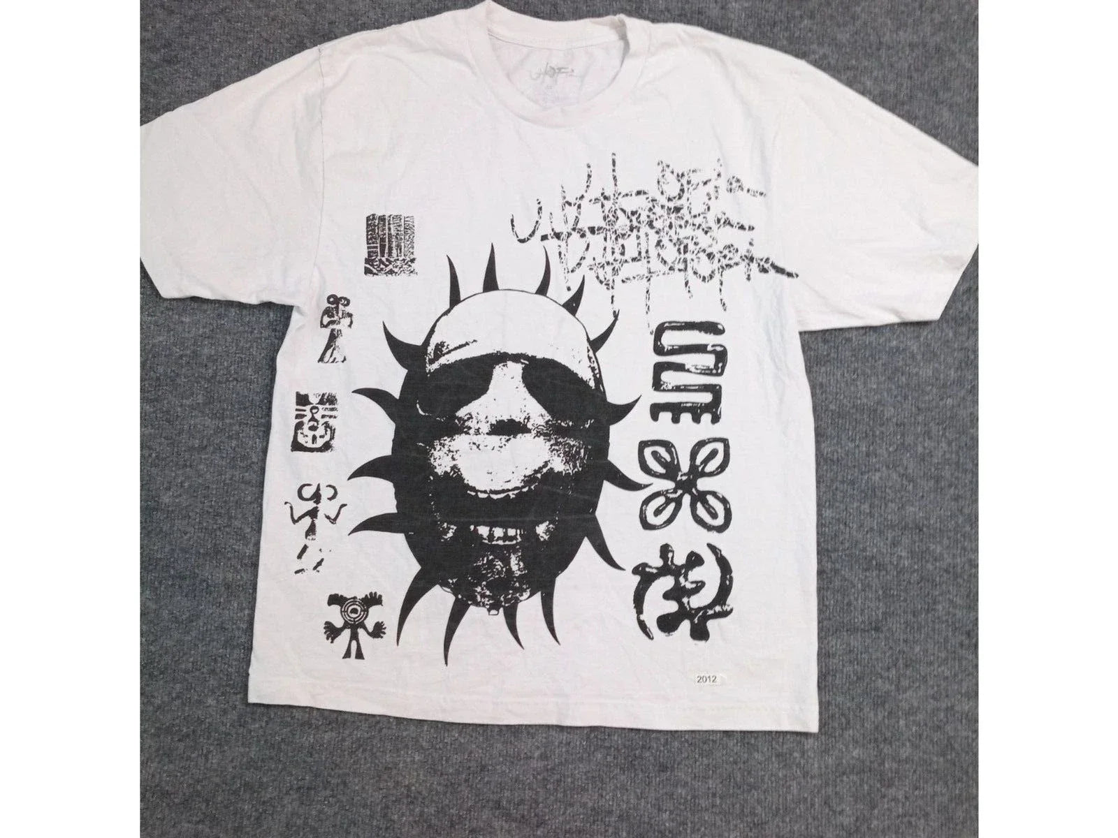 Y2K Chot Graphic T Shirt Men XL White Abstract Face Streetwear Grunge Tee Unisex T-shirt, Sweatshirt, Hoodie, Long Sleeve Tee - T-Shirt, Sweatshirt, Hoodie