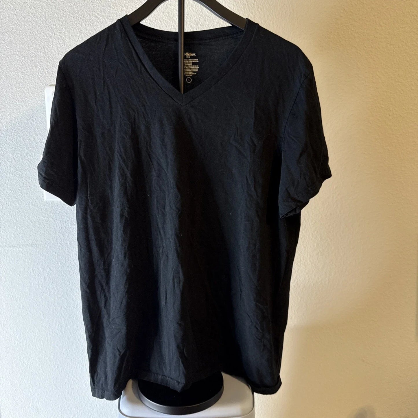 Goodfellow & Co Mens Relaxed Fit T-shirt Short Sleeves V-Neck Size L Unisex T-shirt, Sweatshirt, Hoodie, Long Sleeve Tee - T-Shirt, Sweatshirt, Hoodie
