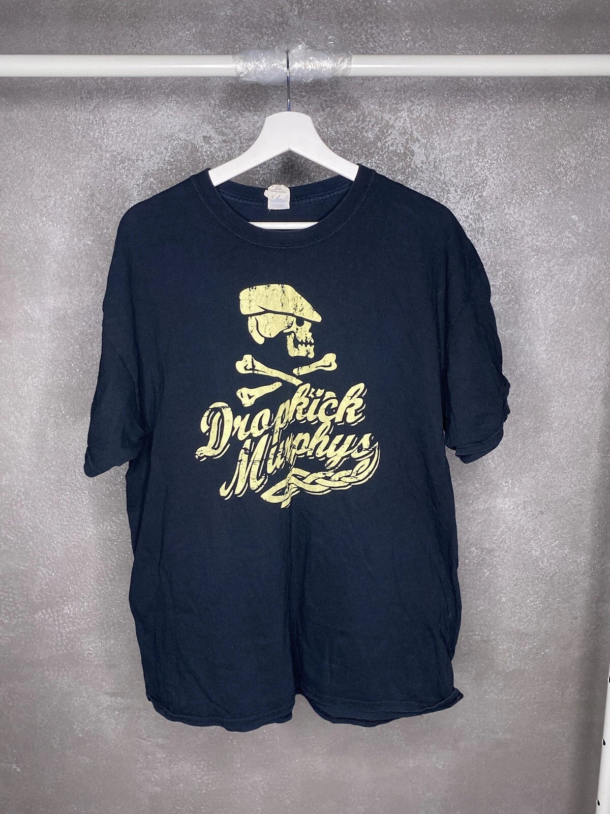 Dropkick Murphys Gildan Mens T Shirt Tee Tee Y2K Size XL Unisex T-shirt, Sweatshirt, Hoodie, Long Sleeve Tee - T-Shirt, Sweatshirt, Hoodie