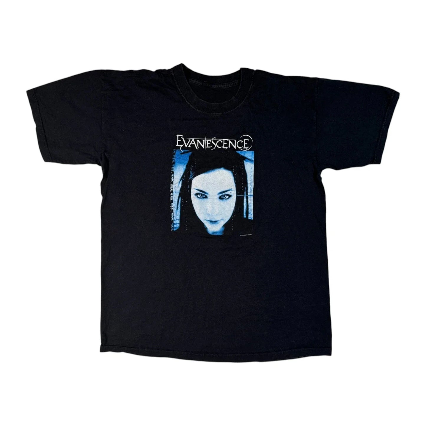 Vintage 2003 Evanescence T-shirt Y2k Alternative Metal Gothic Rock Band Tee M Unisex T-shirt, Sweatshirt, Hoodie, Long Sleeve Tee - T-Shirt, Sweatshirt, Hoodie