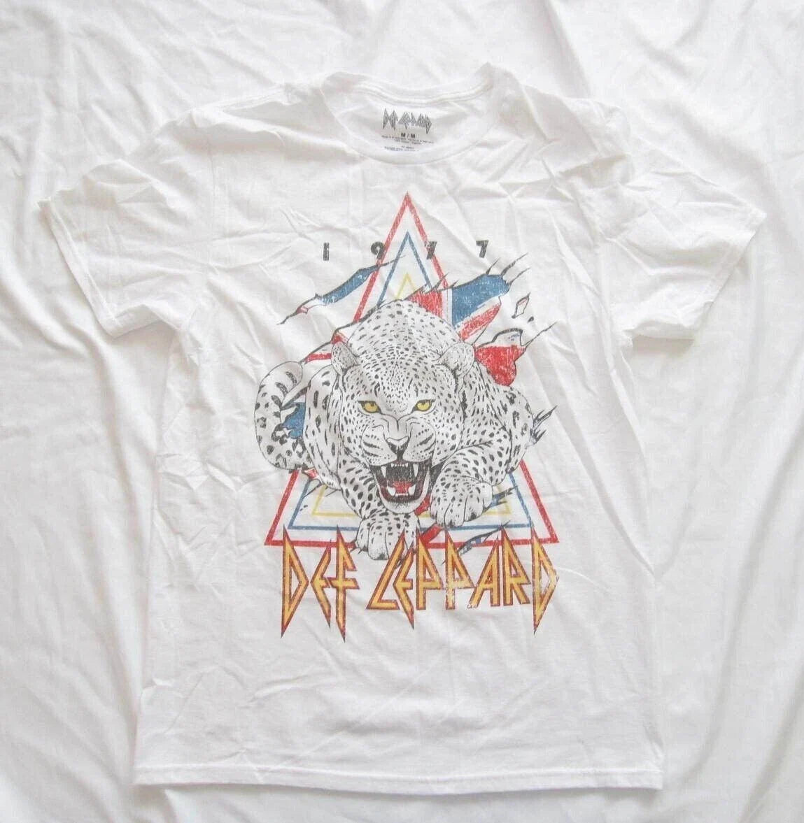 2022 New Def Leppard T Shirt Rock & Roll Soft Grunge Bikercore British  Sz M Unisex T-shirt, Sweatshirt, Hoodie, Long Sleeve Tee - T-Shirt, Sweatshirt, Hoodie