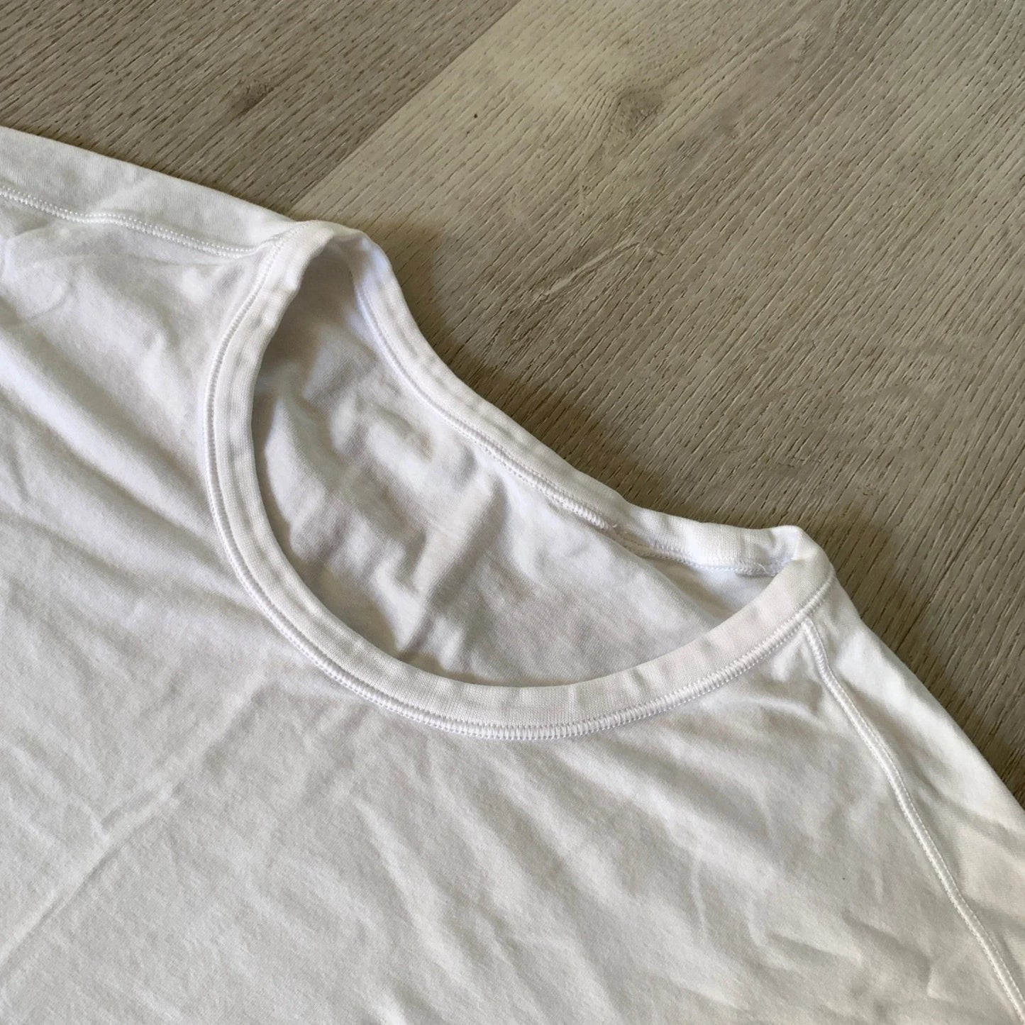 Lululemon Mens White Long Sleeve Crew Neck Athletic T-Shirt Minimalist Tee Unisex T-shirt, Sweatshirt, Hoodie, Long Sleeve Tee - T-Shirt, Sweatshirt, Hoodie