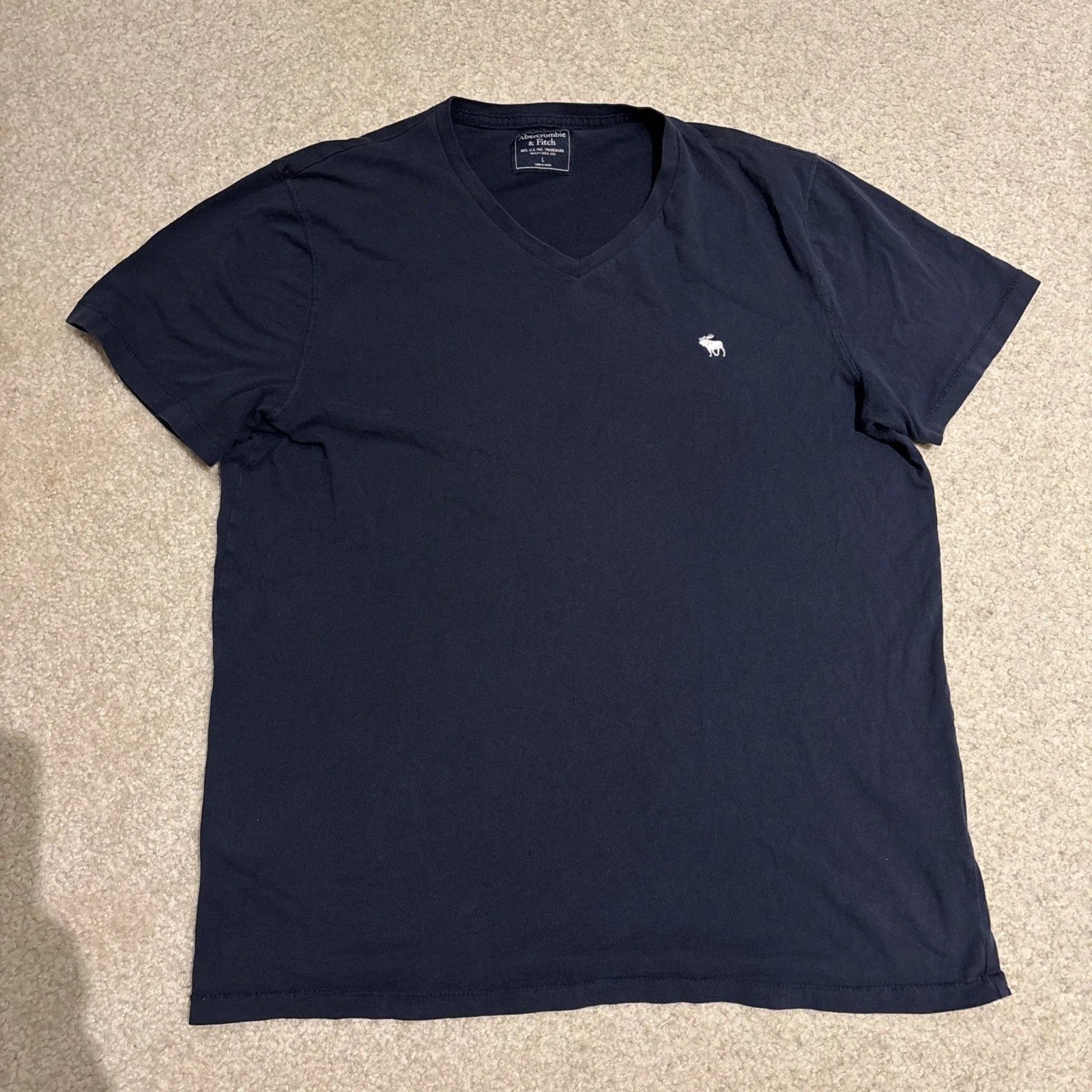 A&F Abercrombie Fitch Black Short Sleeve T-Shirt V-Neck Mens Size L Moose Logo Unisex T-shirt, Sweatshirt, Hoodie, Long Sleeve Tee - T-Shirt, Sweatshirt, Hoodie