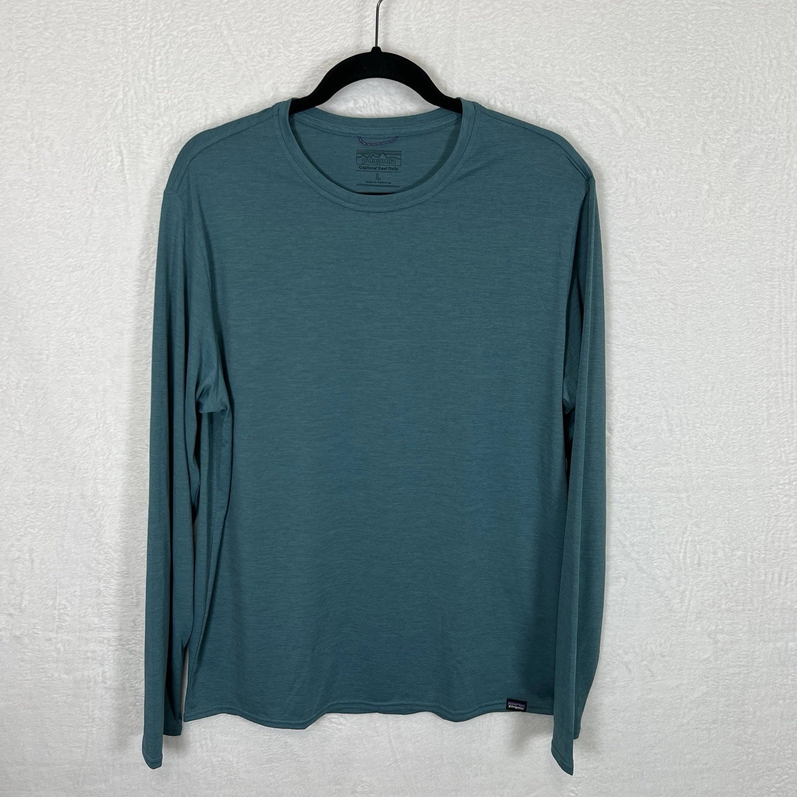 PATAGONIA Capilene Cool Daily Shirt Mens L Teal Green Long Sleeve UPF 50+ Unisex T-shirt, Sweatshirt, Hoodie, Long Sleeve Tee - T-Shirt, Sweatshirt, Hoodie