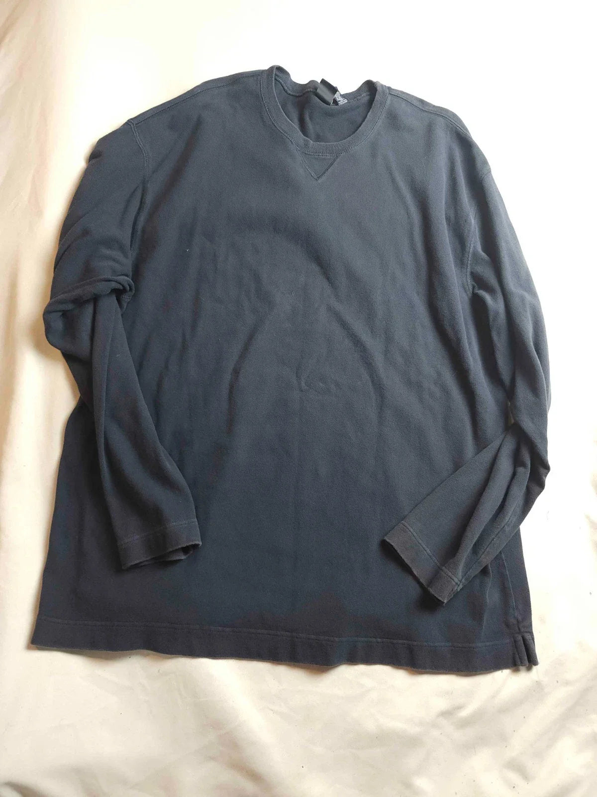 Gap Shirt Mens Size XL Black Long Sleeve Minimalist Gorpcore Casual Crew Neck Unisex T-shirt, Sweatshirt, Hoodie, Long Sleeve Tee - T-Shirt, Sweatshirt, Hoodie