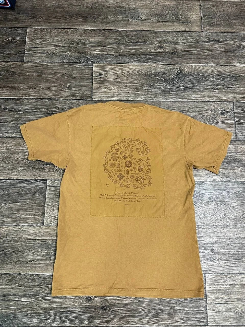carhartt t-shirt men brown y2k small Unisex T-shirt, Sweatshirt, Hoodie, Long Sleeve Tee - T-Shirt, Sweatshirt, Hoodie
