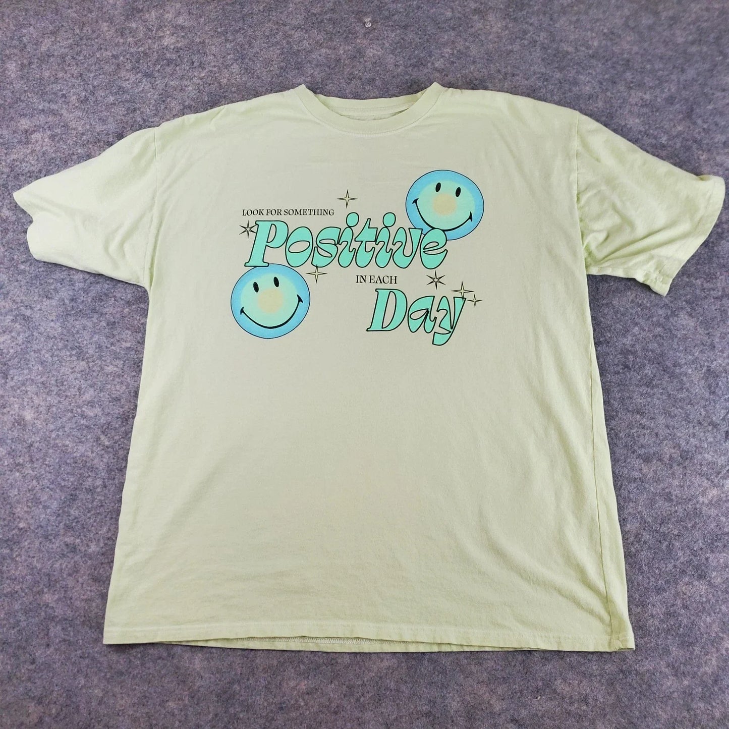 Smiley Shirt Mens One Size Green Crew Neck Short Sleeve Graphic Stretch Pullover Unisex T-shirt, Sweatshirt, Hoodie, Long Sleeve Tee - T-Shirt, Sweatshirt, Hoodie