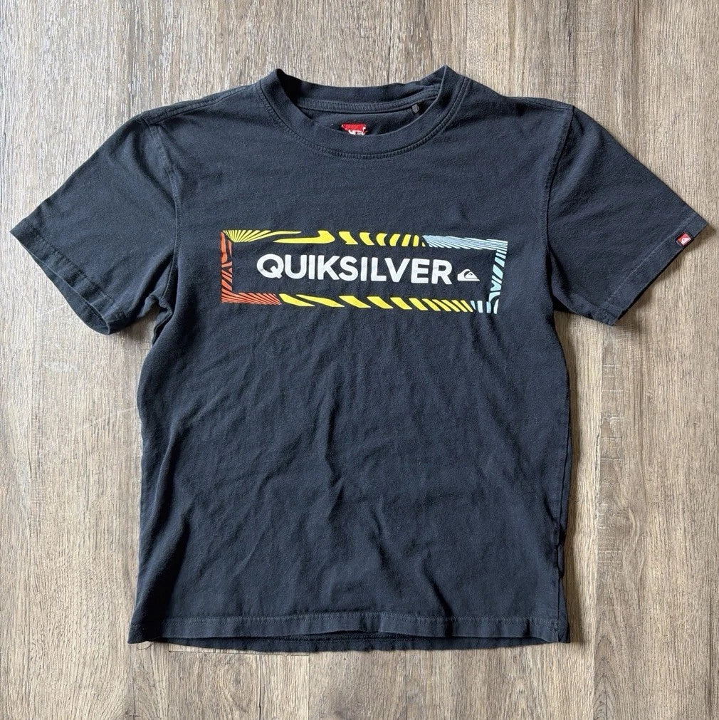 Quiksilver Black Y2K Graphic Logo T-Shirt Mens S Crew Neck Short Sleeve Unisex T-shirt, Sweatshirt, Hoodie, Long Sleeve Tee - T-Shirt, Sweatshirt, Hoodie