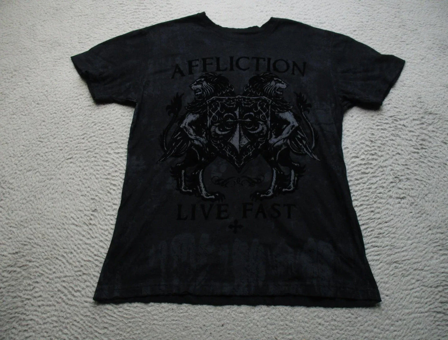 Affliction Shirt Mens Medium Black Live Fast Lions Cross Gothic Graphic Tee Y2K Unisex T-shirt, Sweatshirt, Hoodie, Long Sleeve Tee - T-Shirt, Sweatshirt, Hoodie