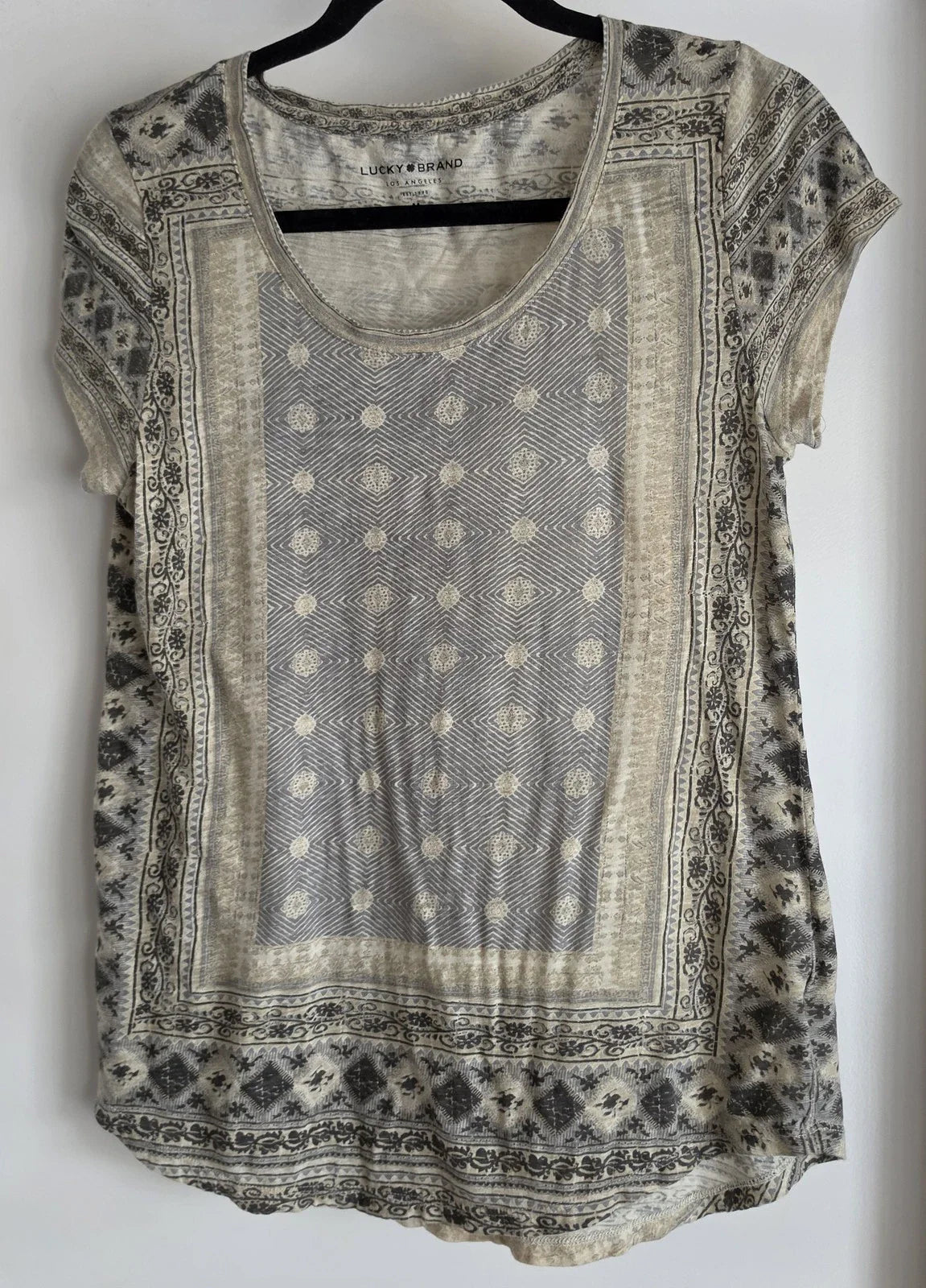 Lucky Brand Women M Grey Tan Geometric Short Sleeve T-Shirt Boho Tee Top Unisex T-shirt, Sweatshirt, Hoodie, Long Sleeve Tee - T-Shirt, Sweatshirt, Hoodie