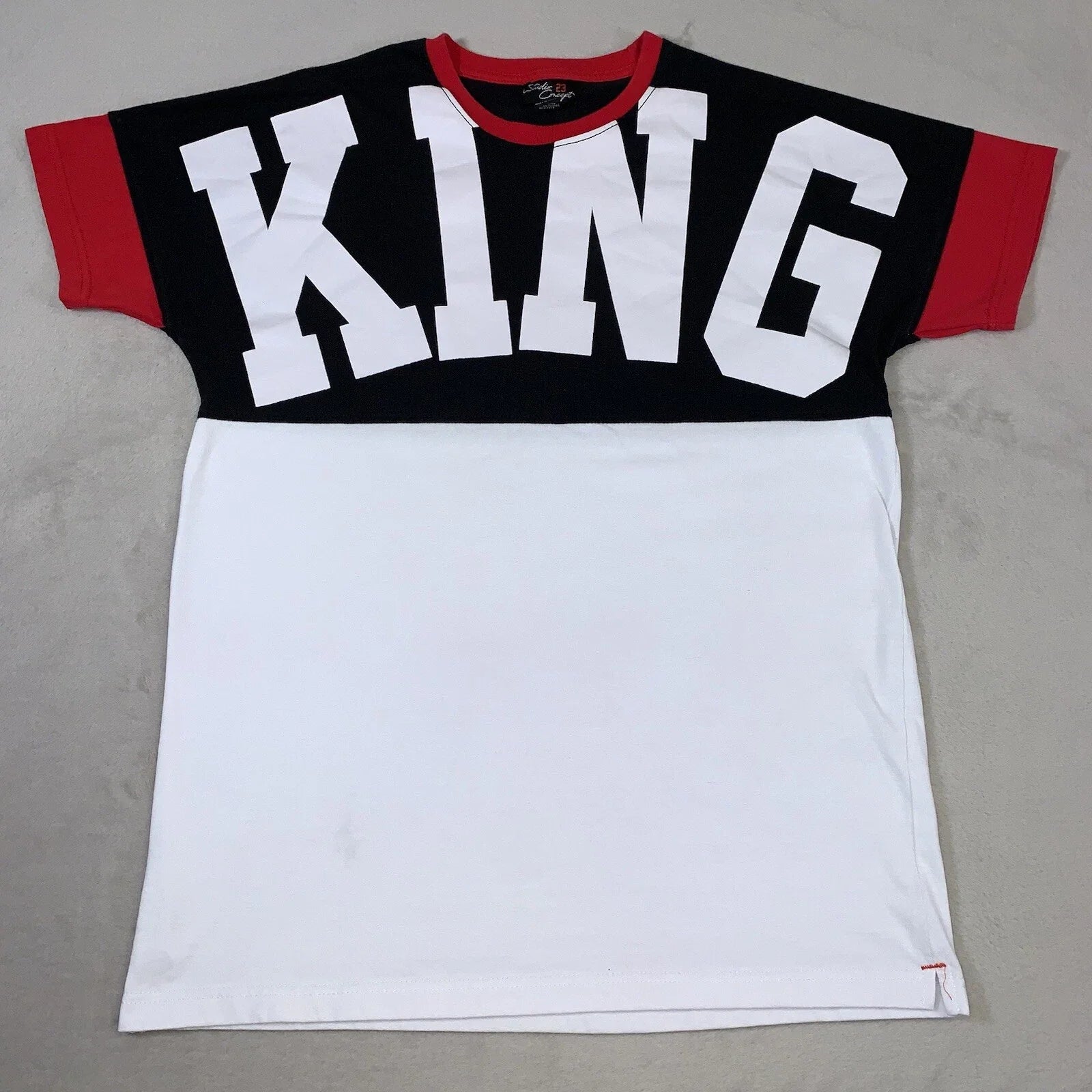 Studio 23 Concepts Shirt Mens Large White Graffiti Style Graphic Tee Iconic King Unisex T-shirt, Sweatshirt, Hoodie, Long Sleeve Tee - T-Shirt, Sweatshirt, Hoodie