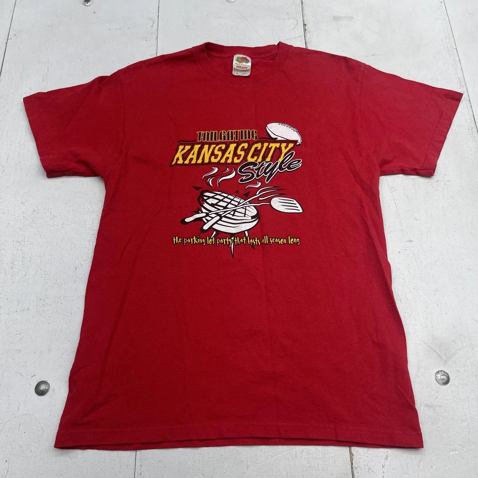 Vintage Fruit Of The Loom Shirt Mens Medium Red Kansas City Tailgate BBQ Tee Unisex T-shirt, Sweatshirt, Hoodie, Long Sleeve Tee - T-Shirt, Sweatshirt, Hoodie