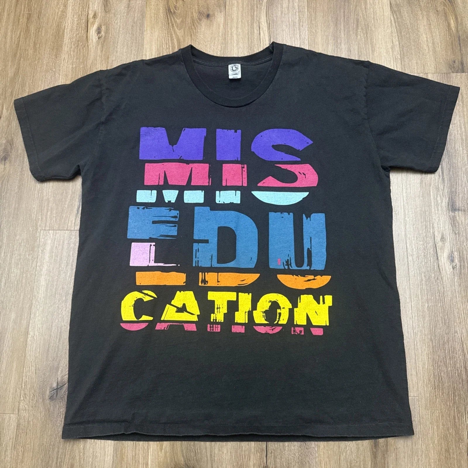 Y2K Miseducation Lauryn Hill XL Tee T-Shirt Urban Outfitters 20 Anniversary 2018 Unisex T-shirt, Sweatshirt, Hoodie, Long Sleeve Tee - T-Shirt, Sweatshirt, Hoodie